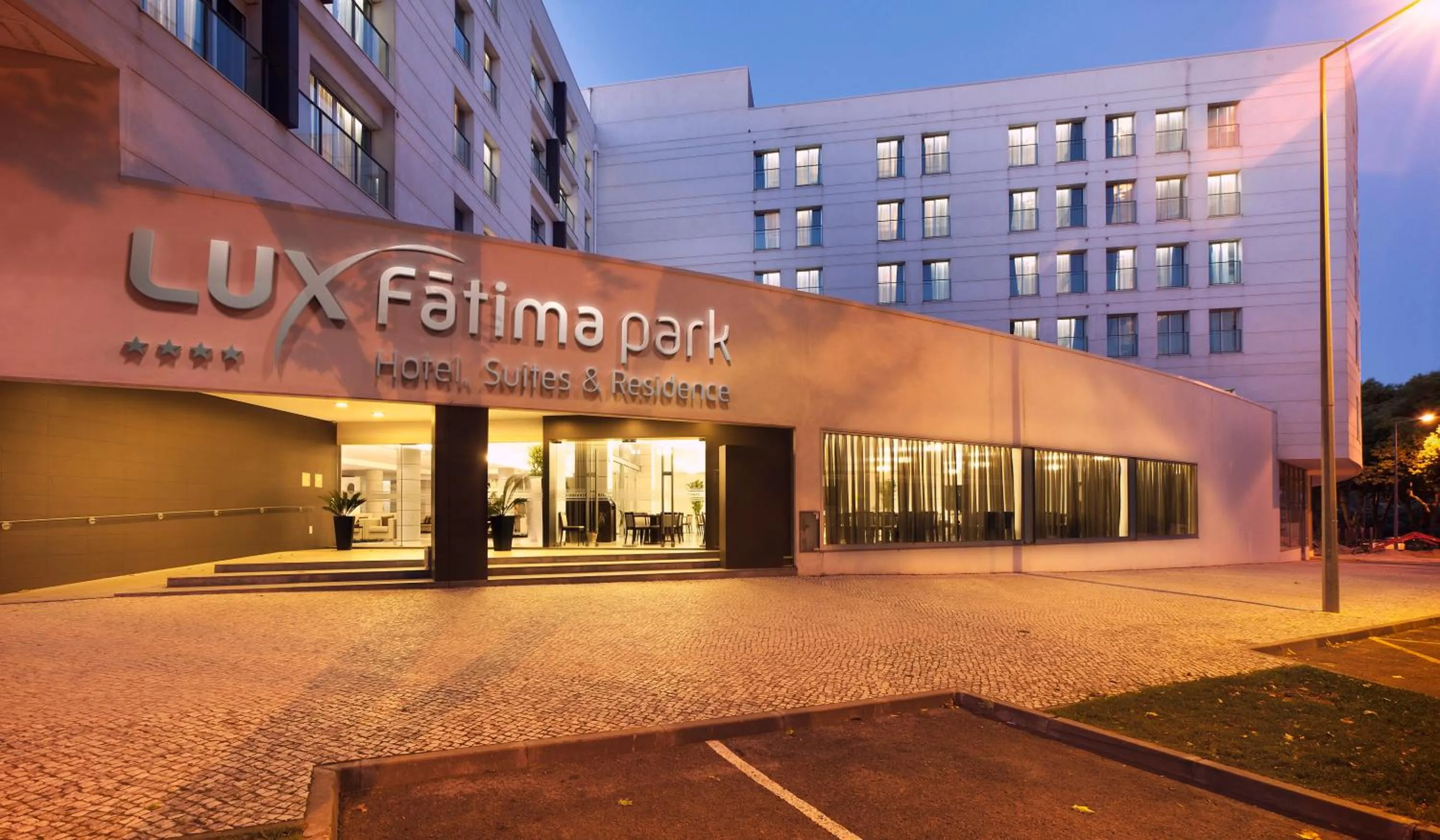 Facade/entrance in Lux Fatima Park - Hotel, Suites & Residence