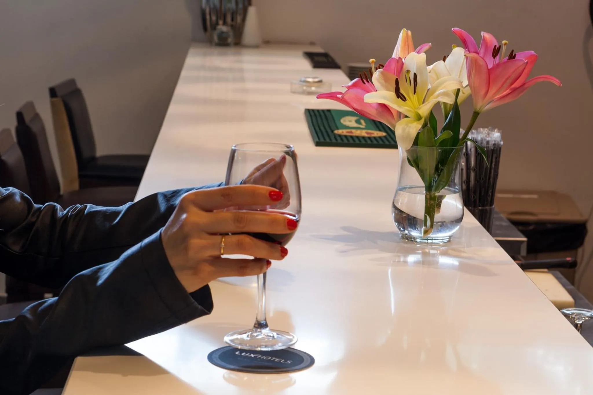 Communal lounge/ TV room in Lux Fatima Park - Hotel, Suites & Residence