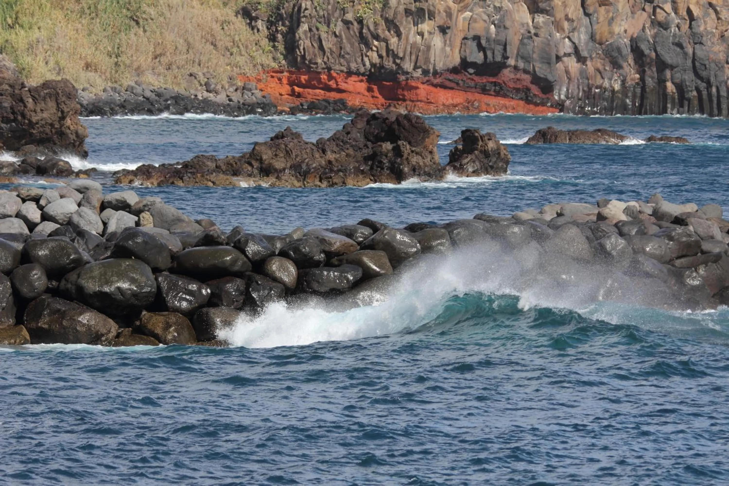 Area and facilities in Canico Bay Apartments