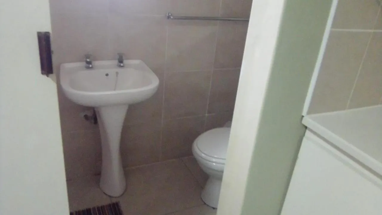 Bathroom in Emampingeni lodge