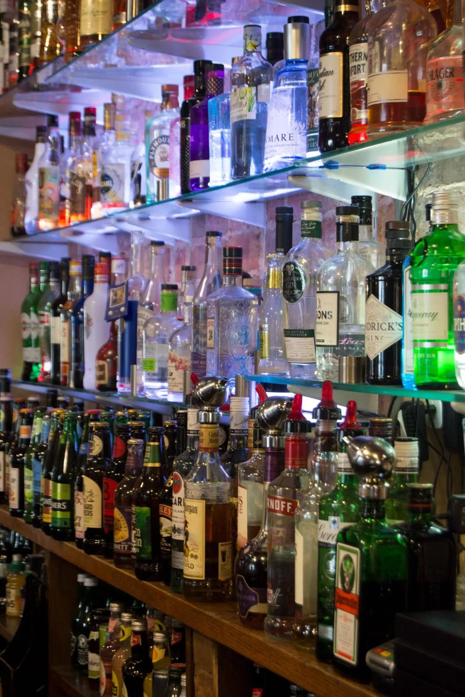 Drinks in The Crown Aldbourne