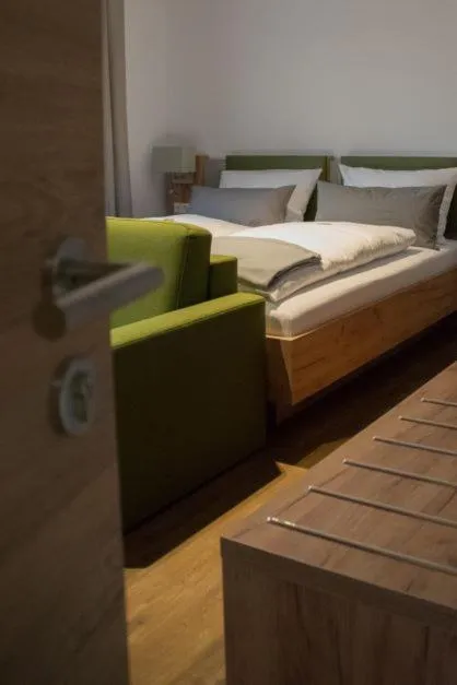 Photo of the whole room in Hotel Knotenpunkt