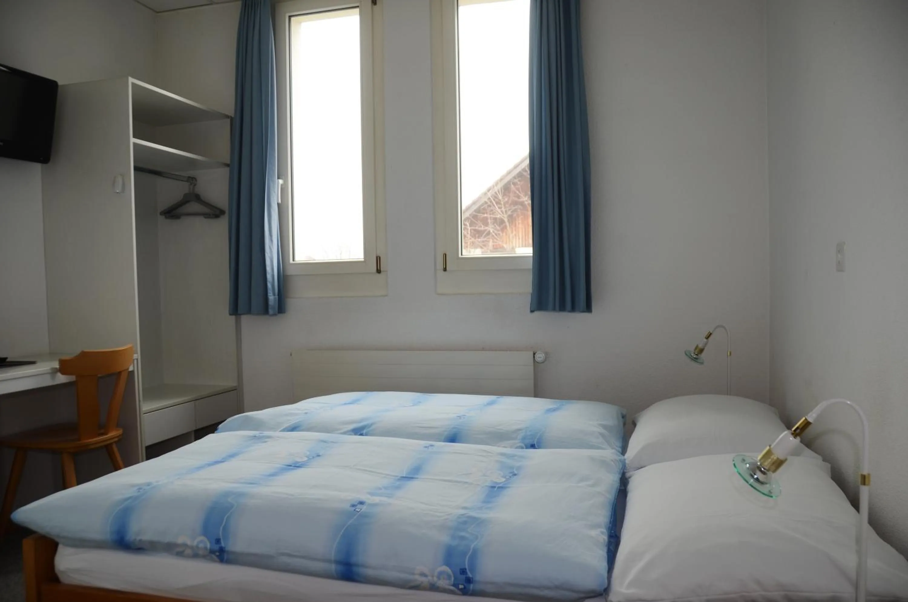 Bed in Hotel Restaurant Bahnhof