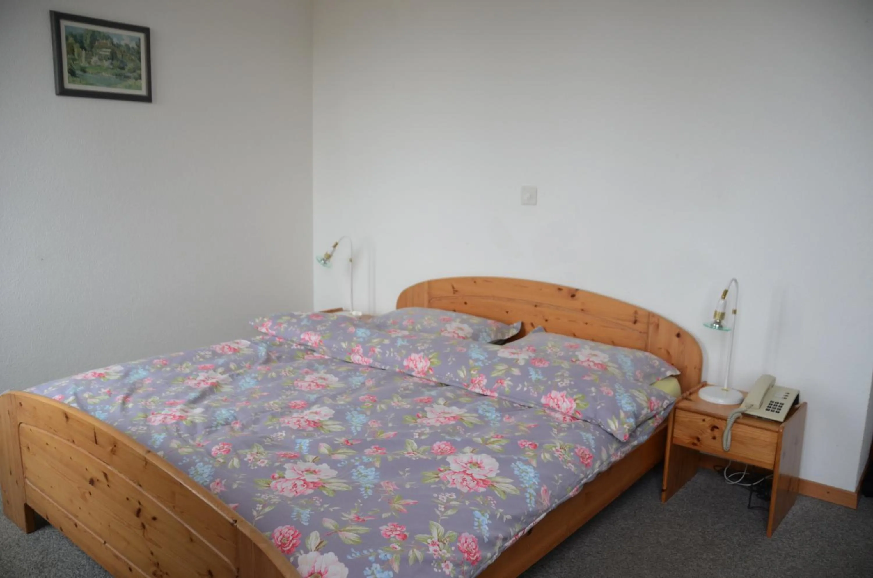 Bed in Hotel Restaurant Bahnhof