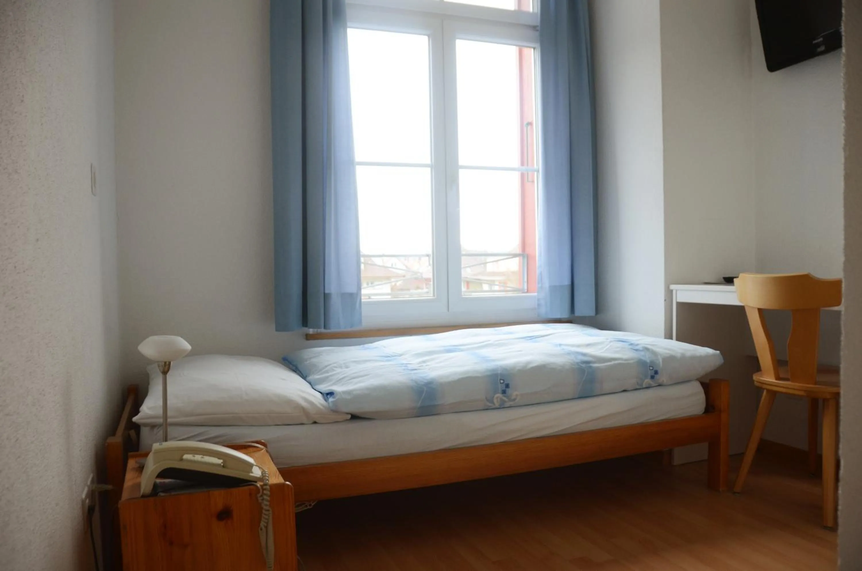 Photo of the whole room, Bed in Hotel Restaurant Bahnhof