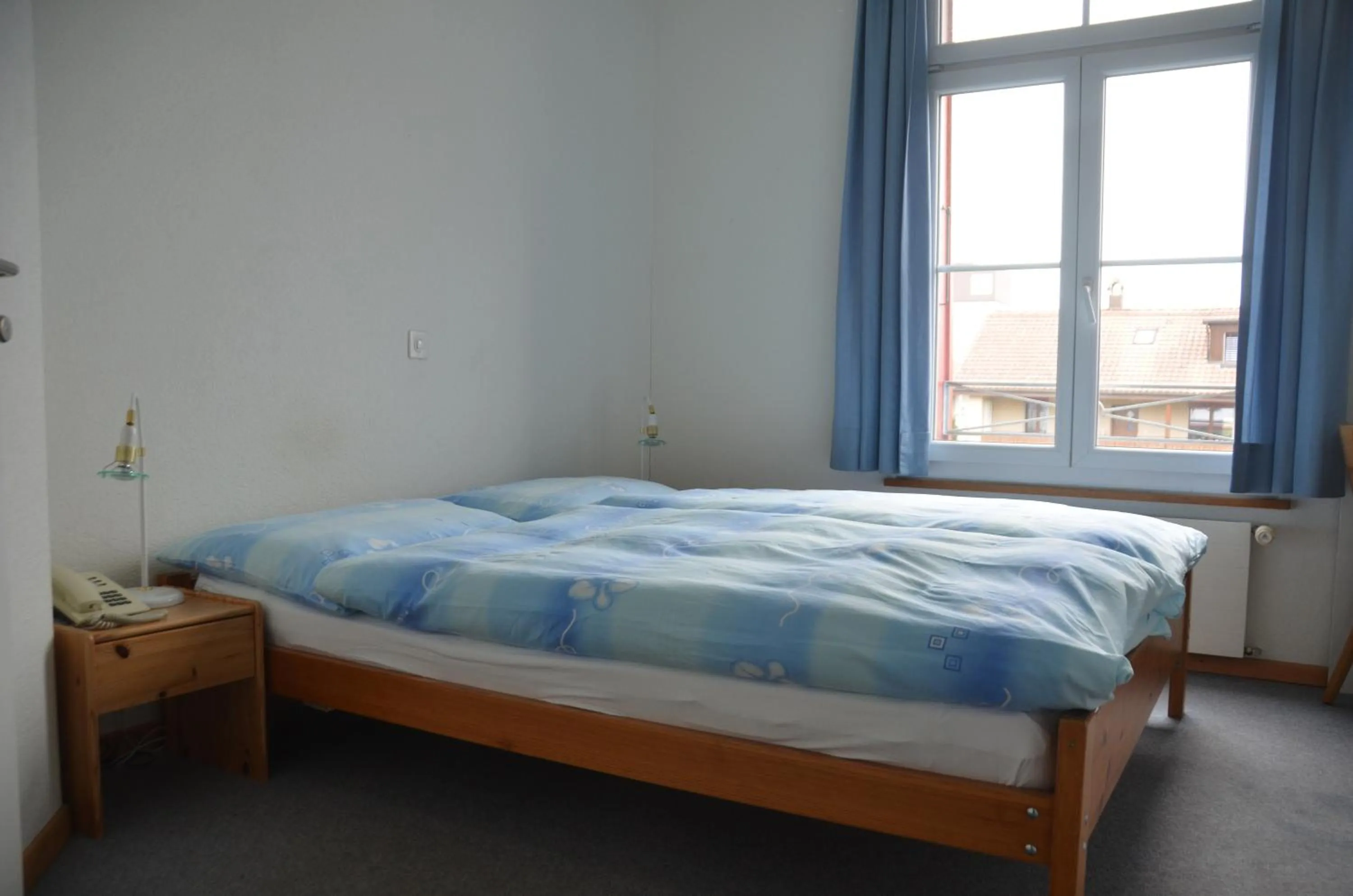 Bed in Hotel Restaurant Bahnhof