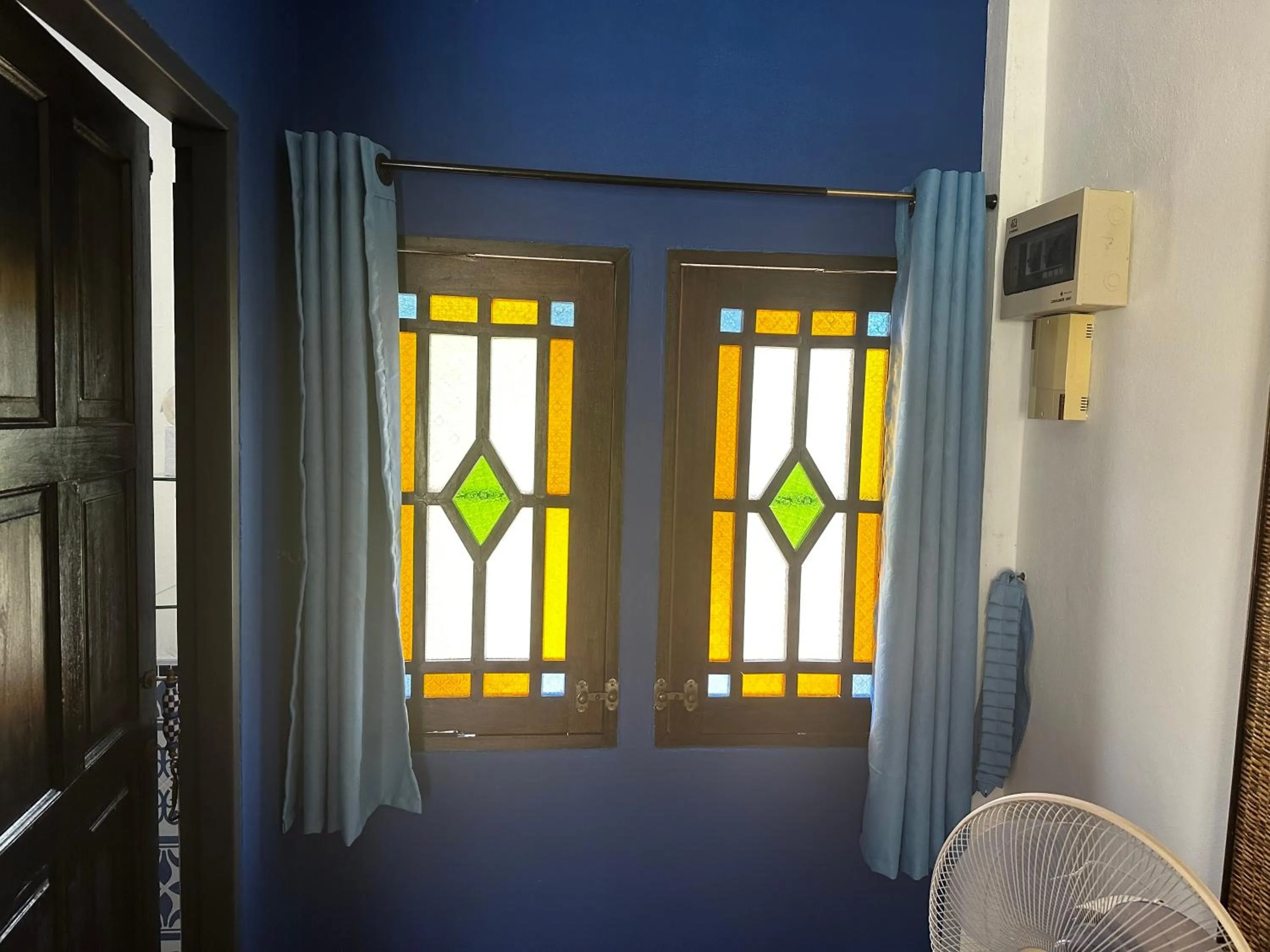 Property building in Escape-Cabins