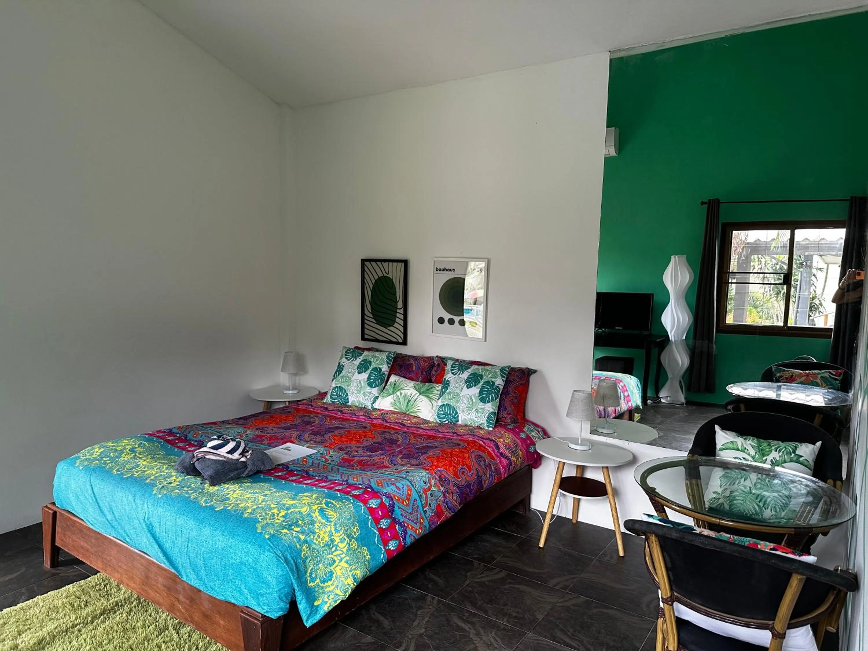 Bed in Escape-Cabins