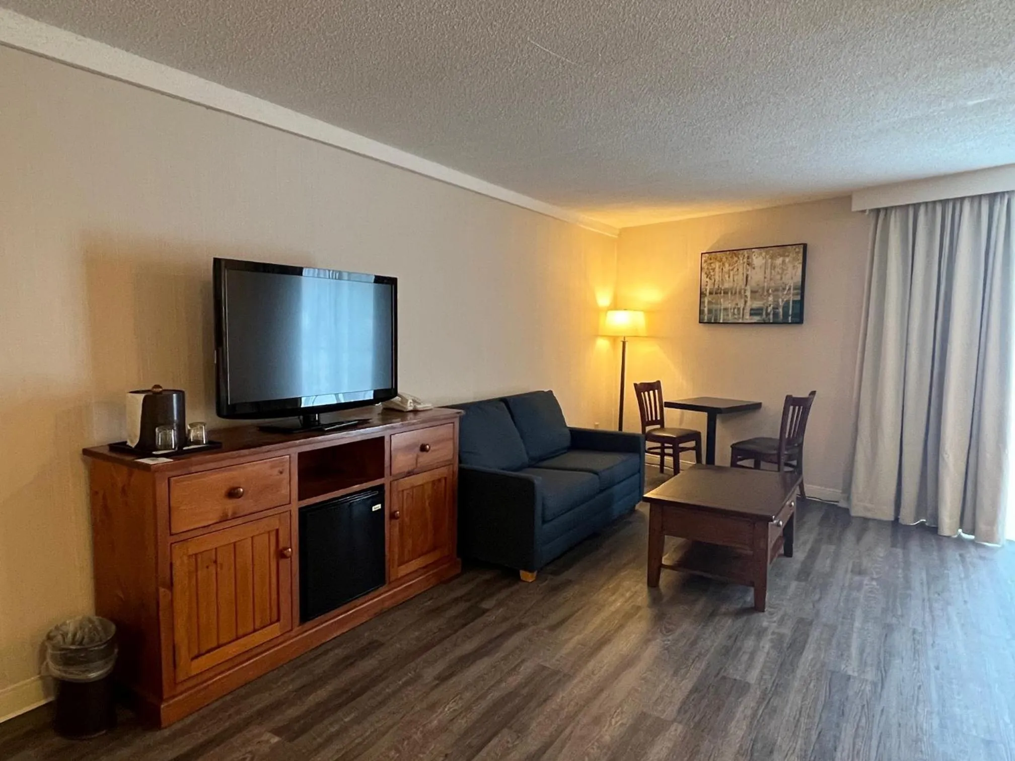 TV and multimedia in Hidden Valley Resort, an Ascend Collection Resort