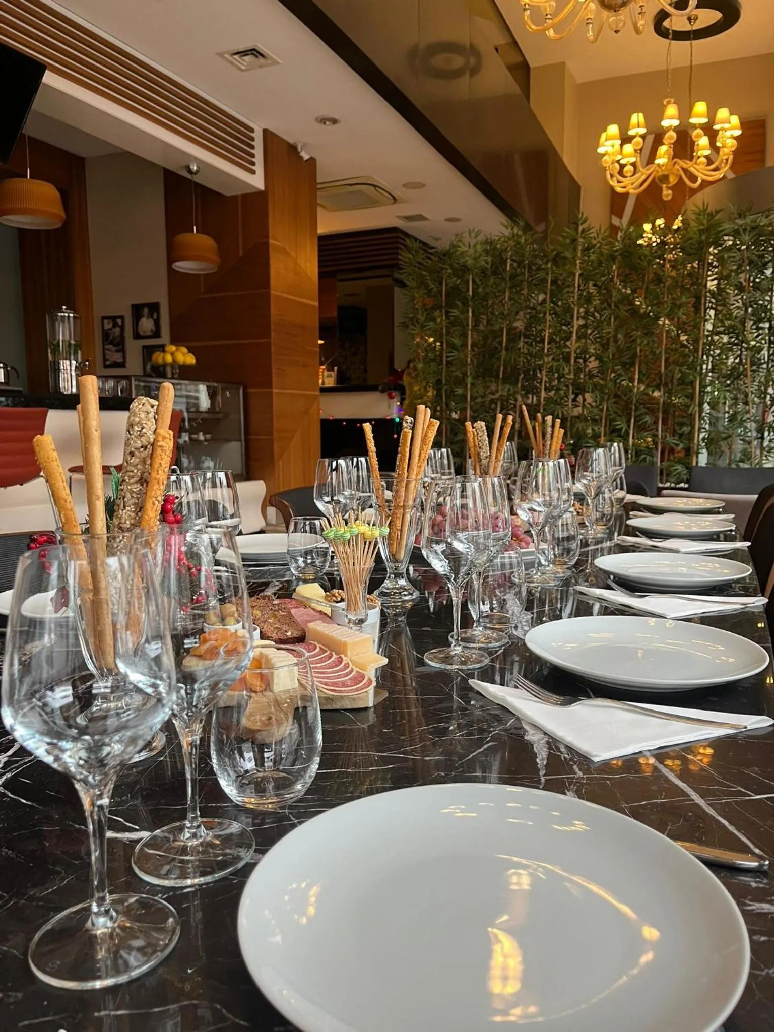 Restaurant/places to eat in Sapci Prestige Hotel