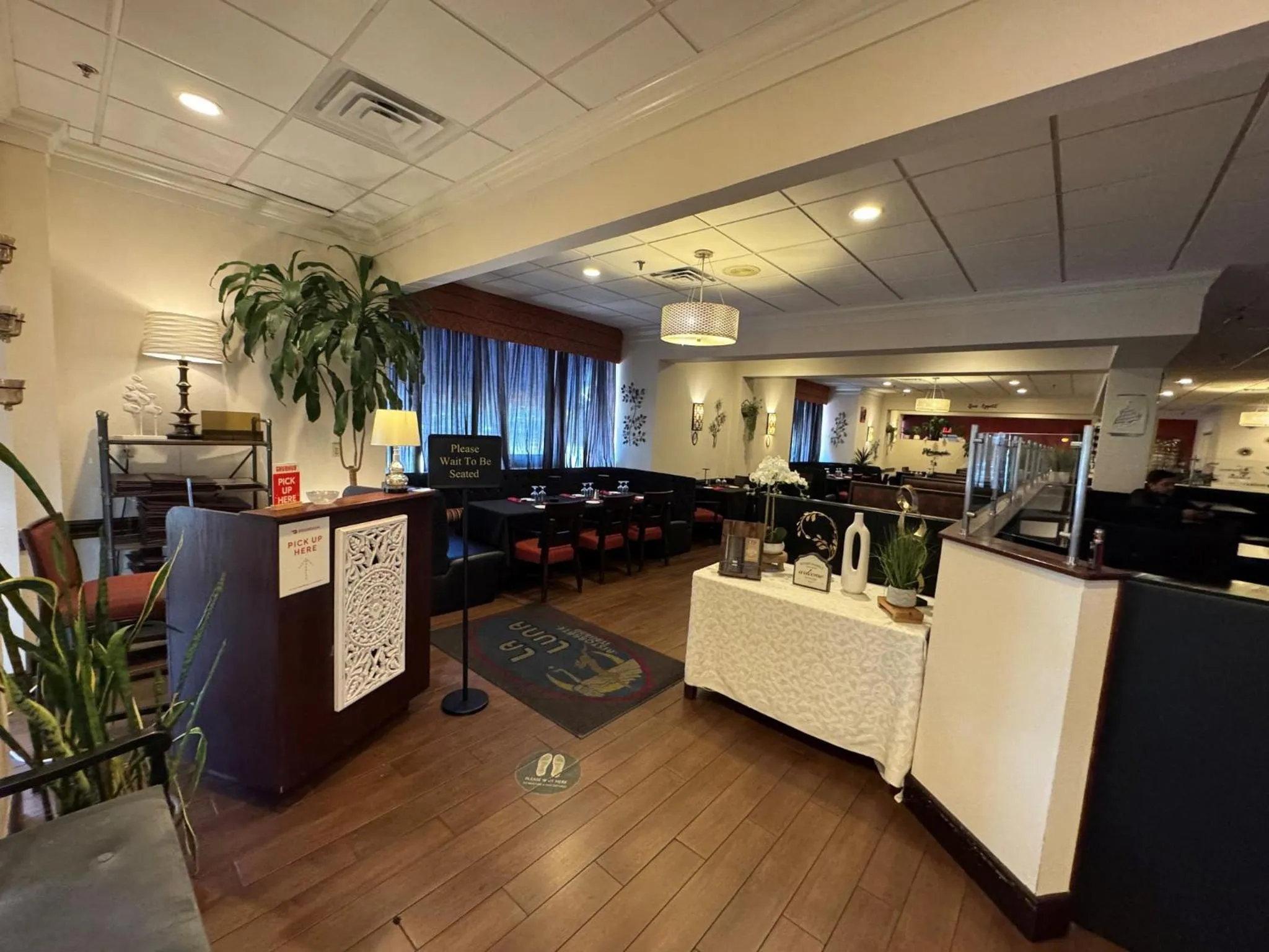 Restaurant/places to eat in Holiday Inn New London by IHG