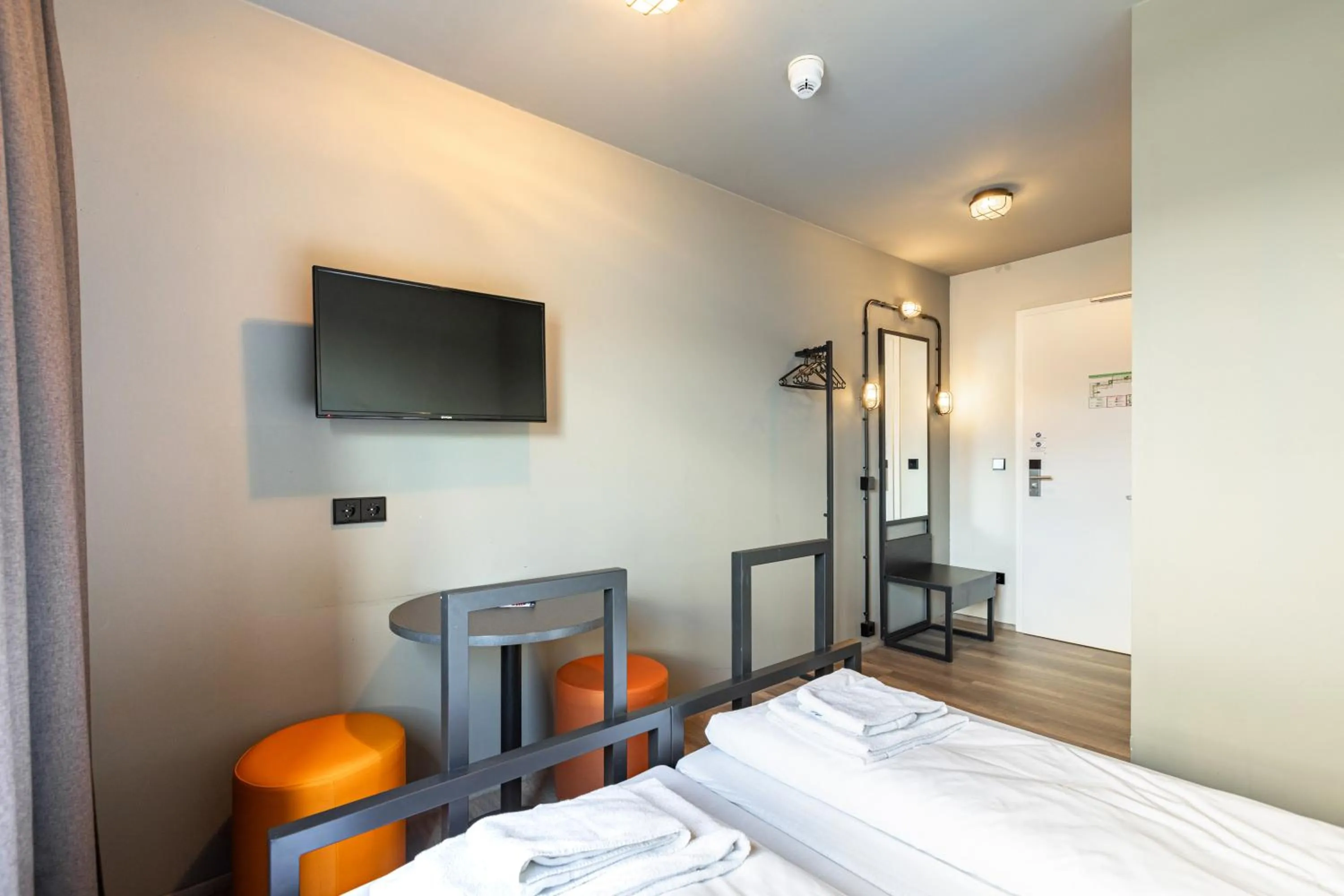 TV and multimedia, Bed in a&o Frankfurt Ostend