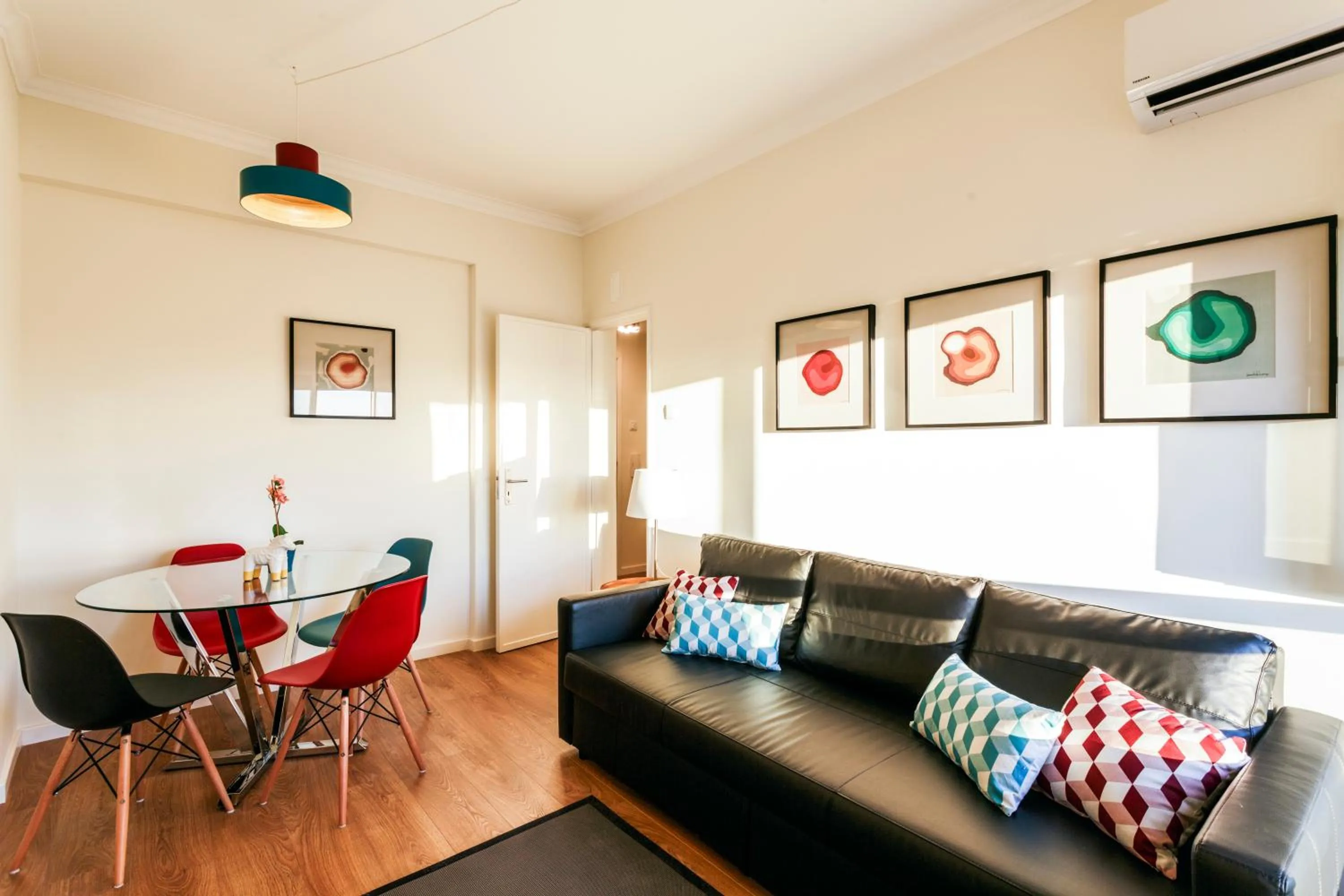 Living room in WHome | Anjos Premium Apartment #8