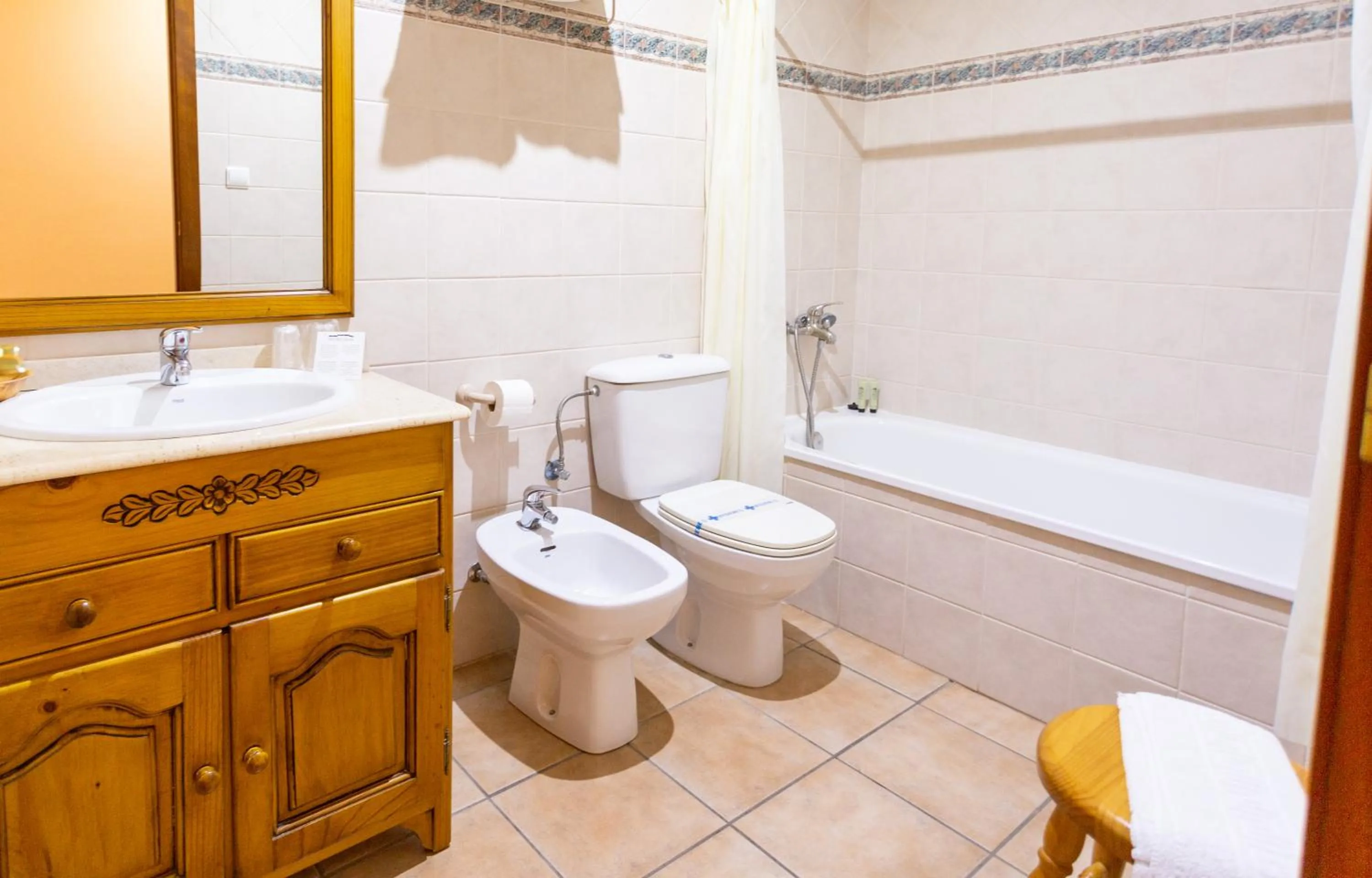 Bathroom in Hotel Rural Serrella