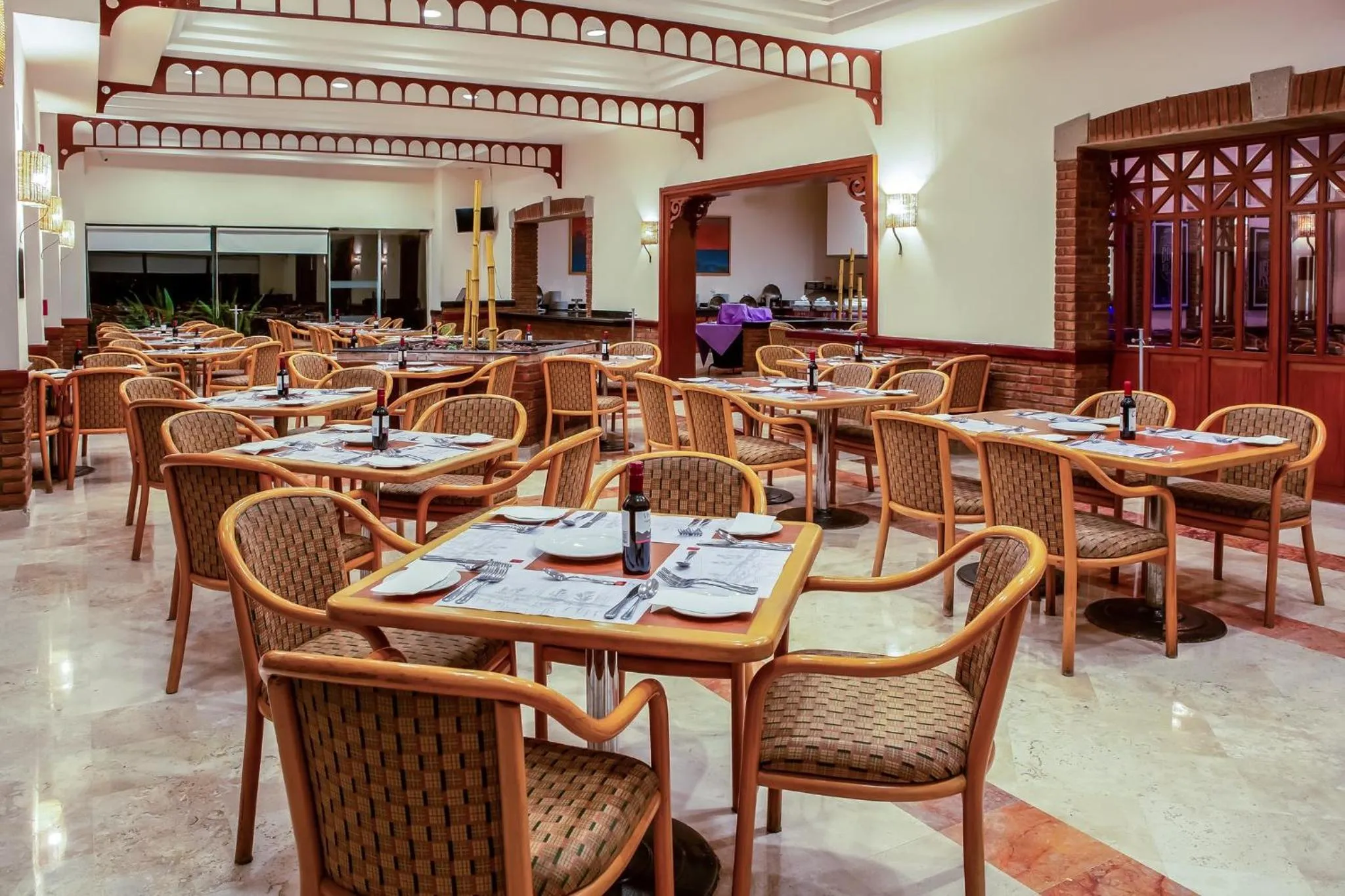 Restaurant/places to eat in Fiesta Inn Tampico