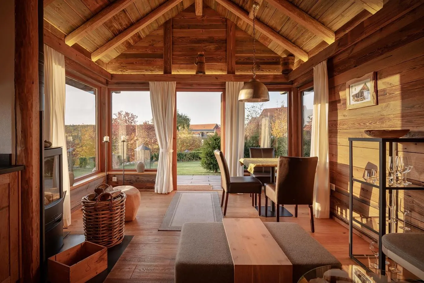 Seating area in Widmann's Löwen