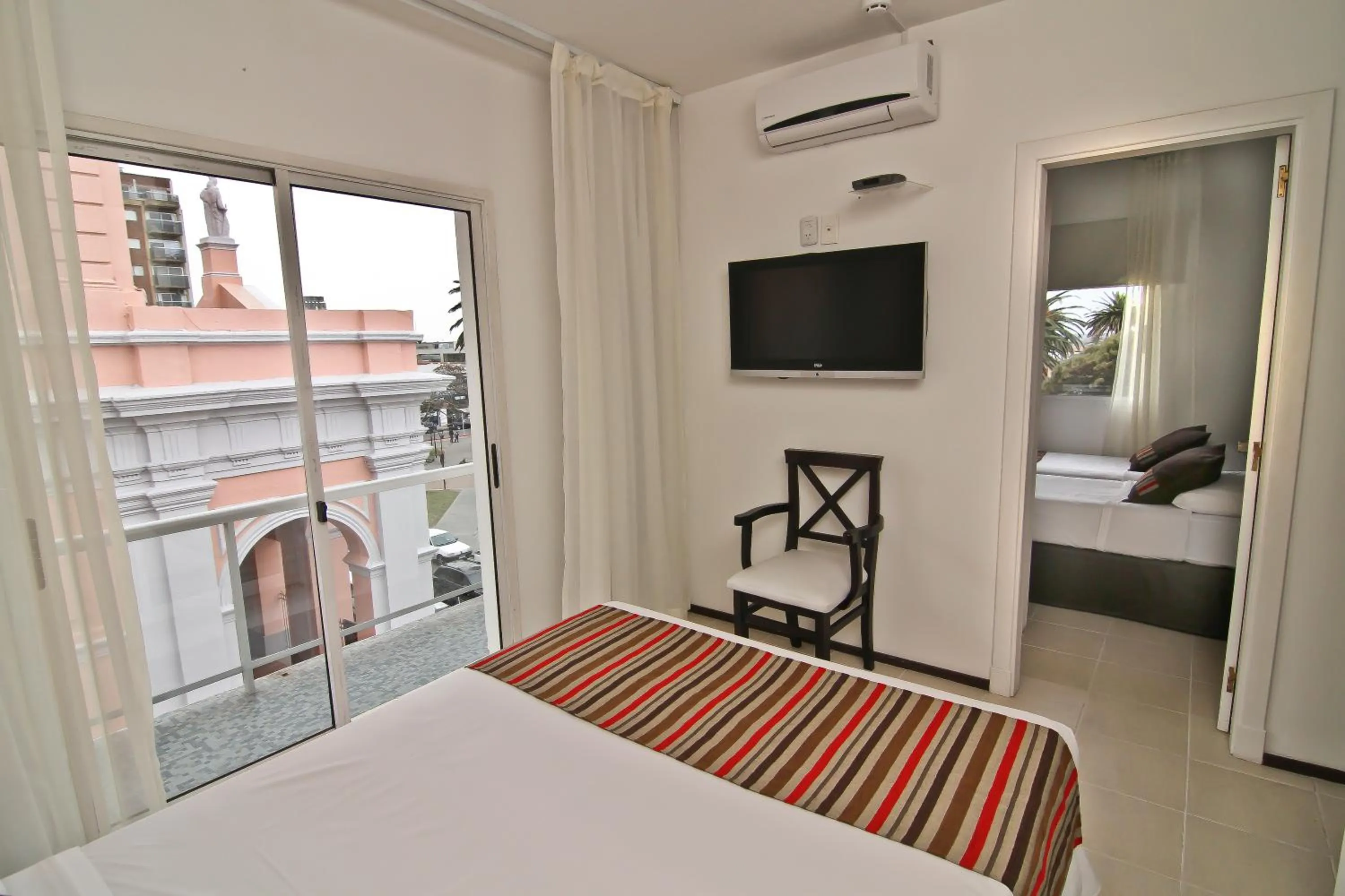 Bedroom, Bed in De la Plaza Hotel