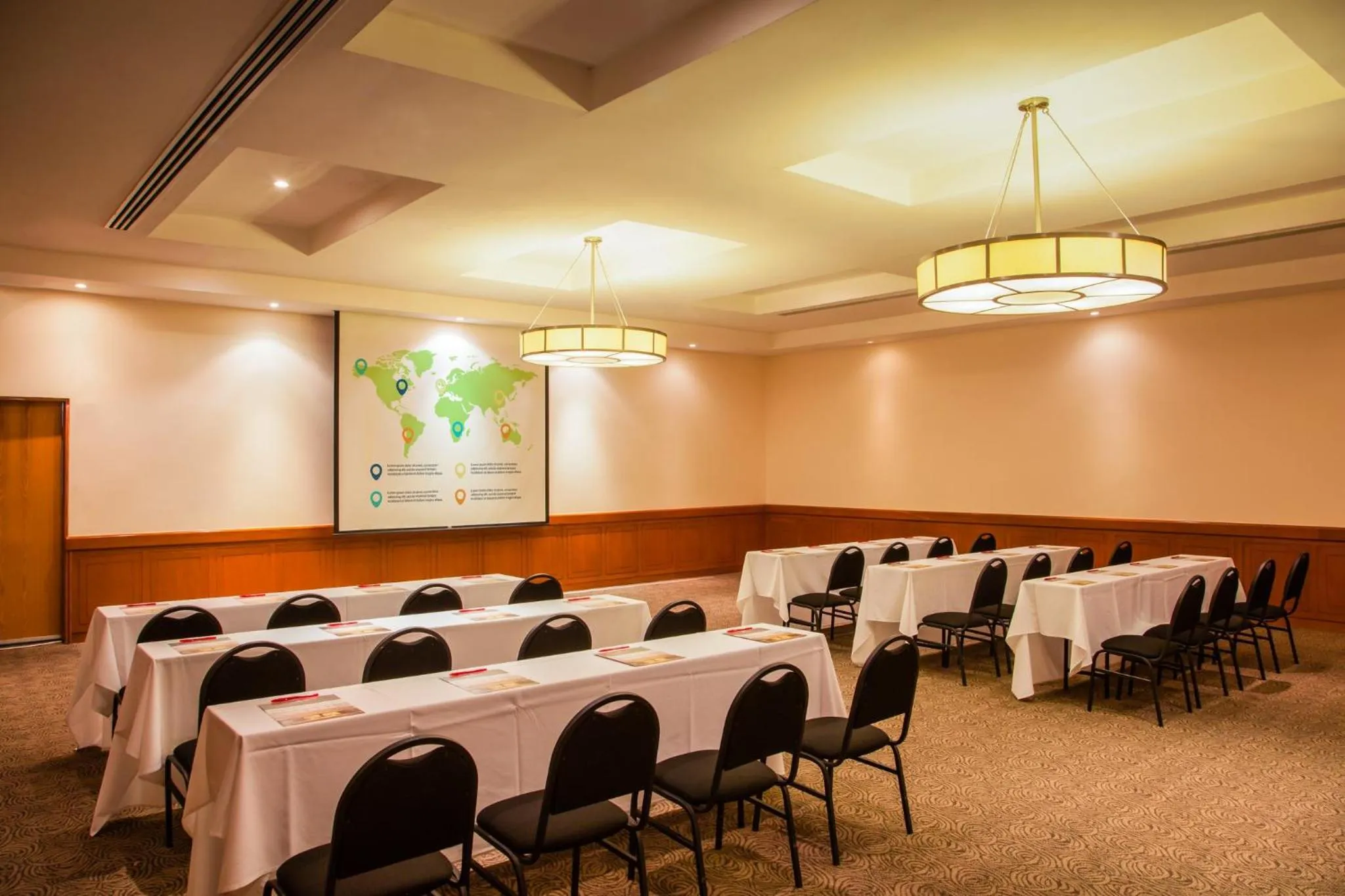 Meeting/conference room in Fiesta Inn Monterrey Fundidora
