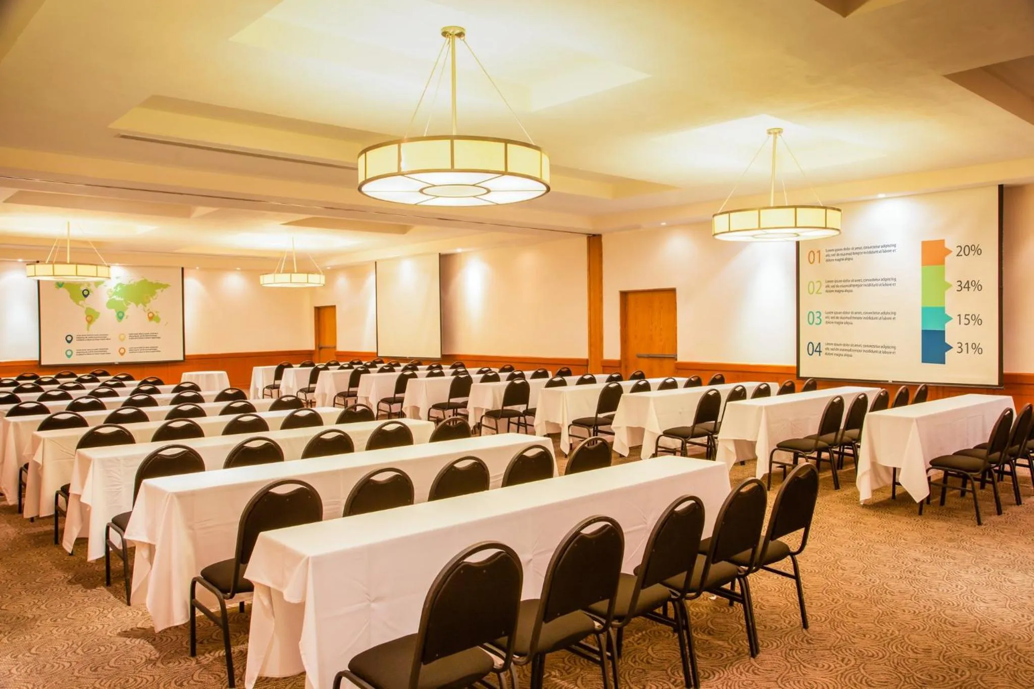 Meeting/conference room in Fiesta Inn Monterrey Fundidora