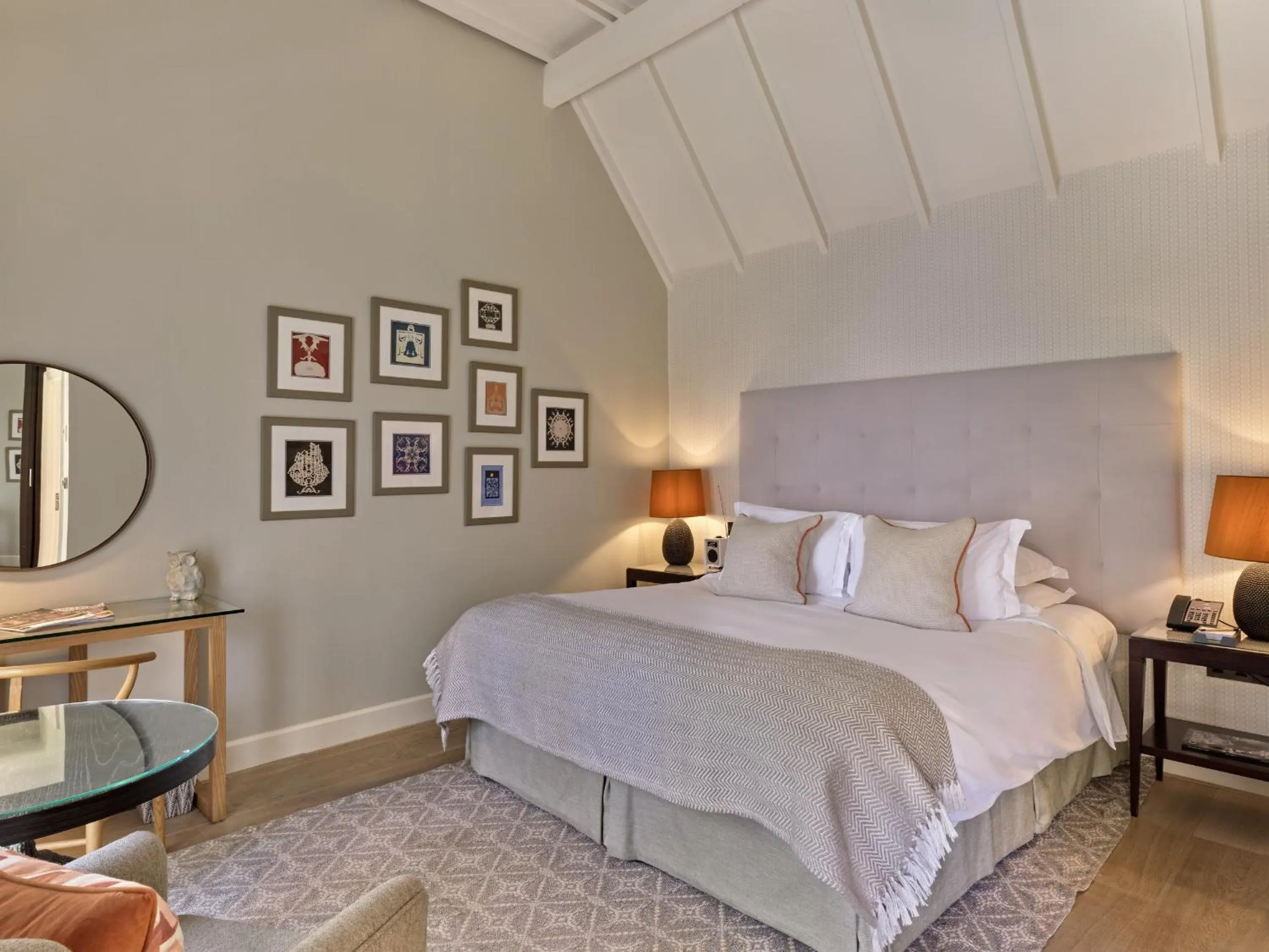 Bed in Dormy House Hotel