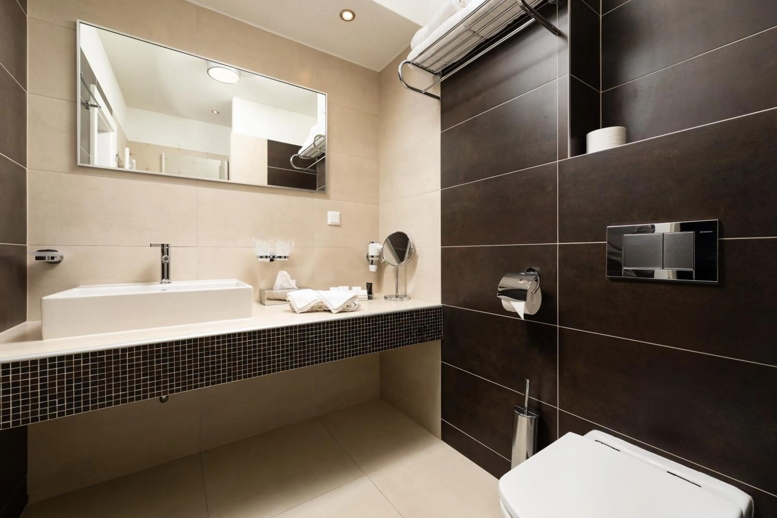 Bathroom in Hotel Marina