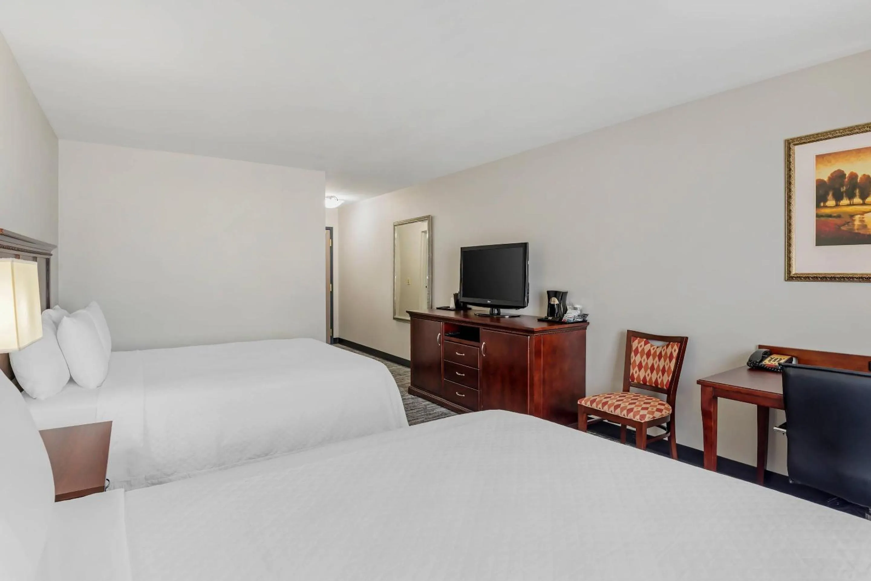 Bedroom, Bed in Country Inn & Suites by Radisson, Ashland - Hanover, VA