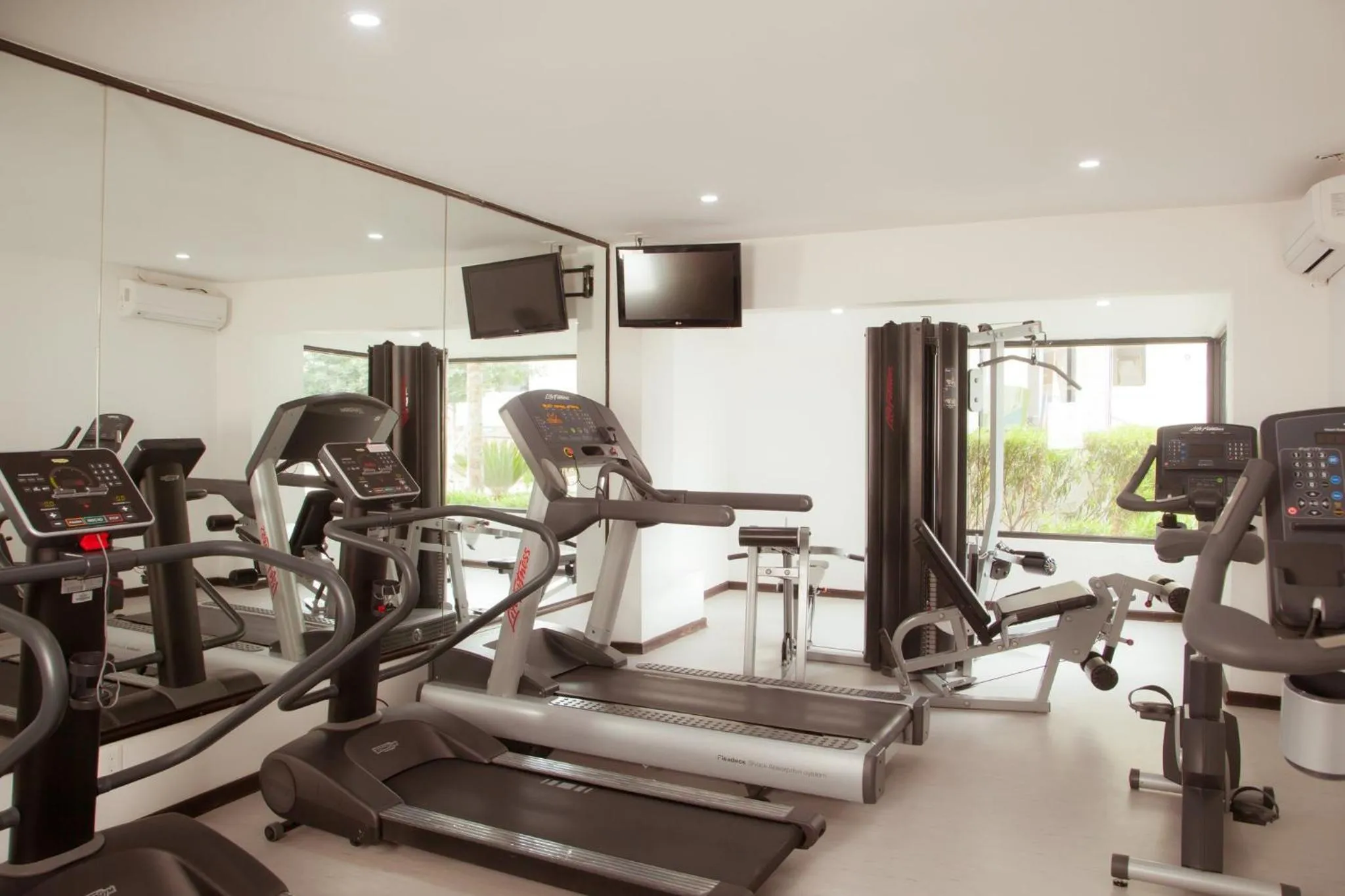 Fitness centre/facilities in Fiesta Inn Monclova