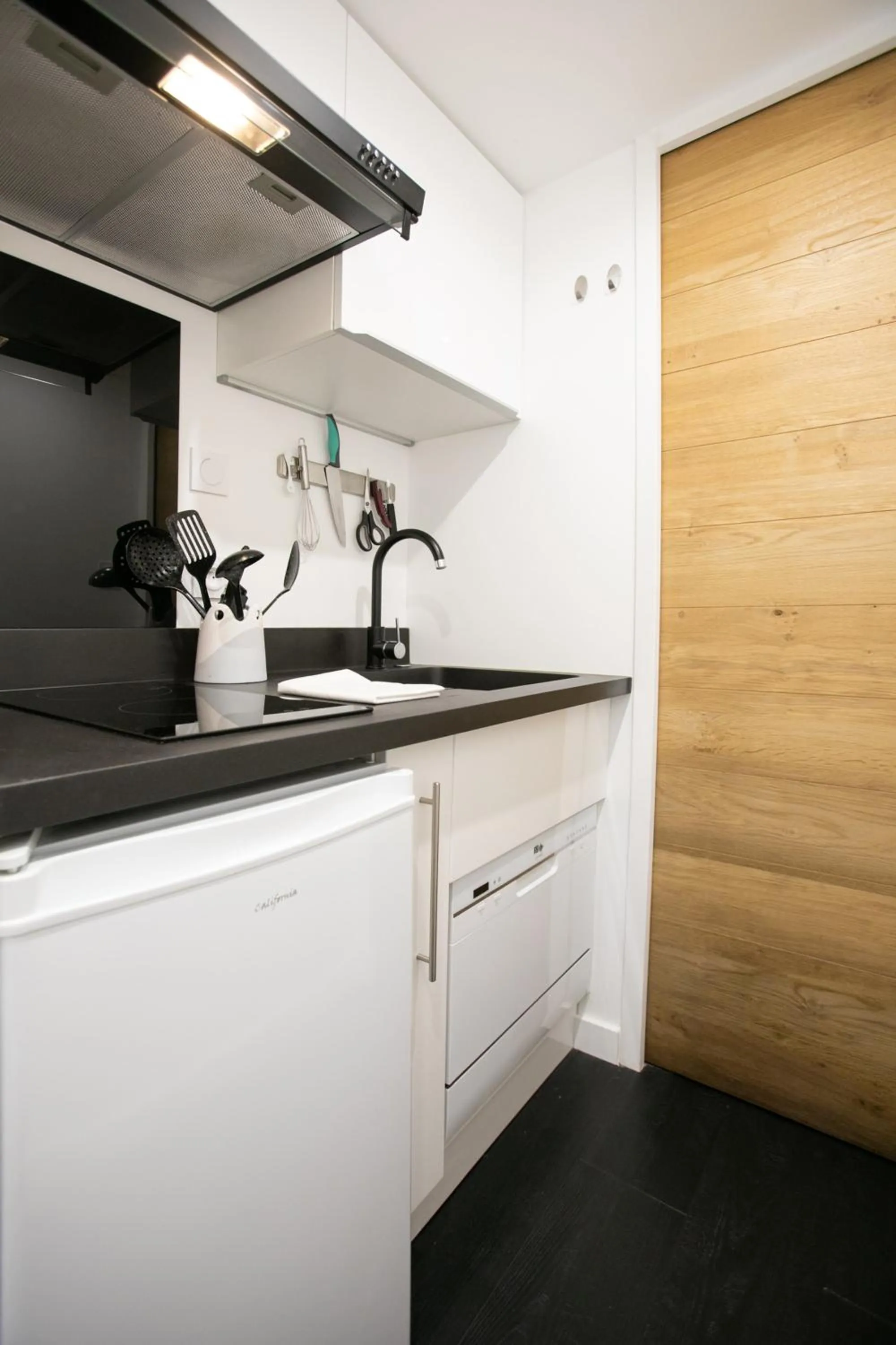 Kitchen or kitchenette in L' échafaud - Apparts de standing - Centre historique