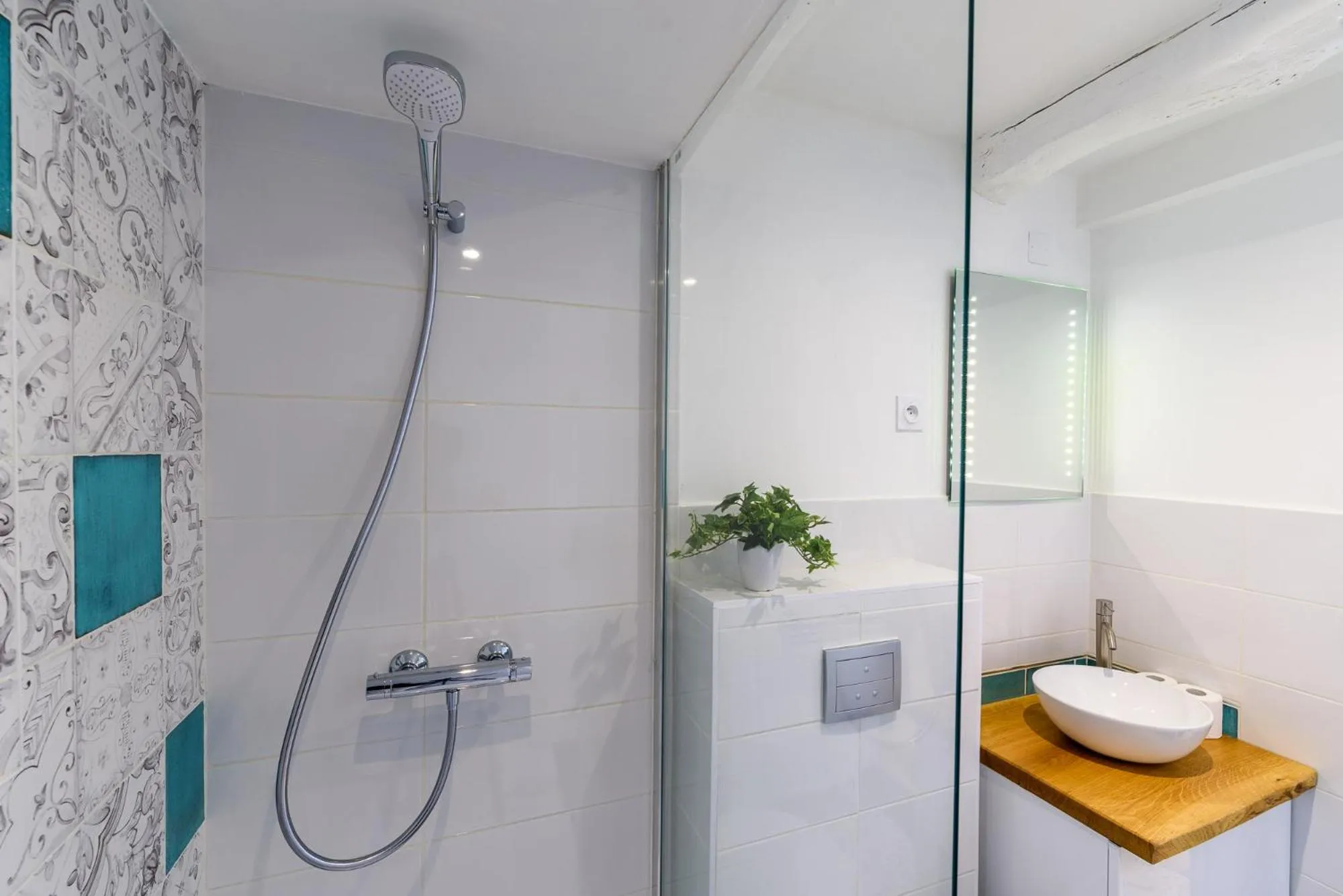 Shower in L' échafaud - Apparts de standing - Centre historique