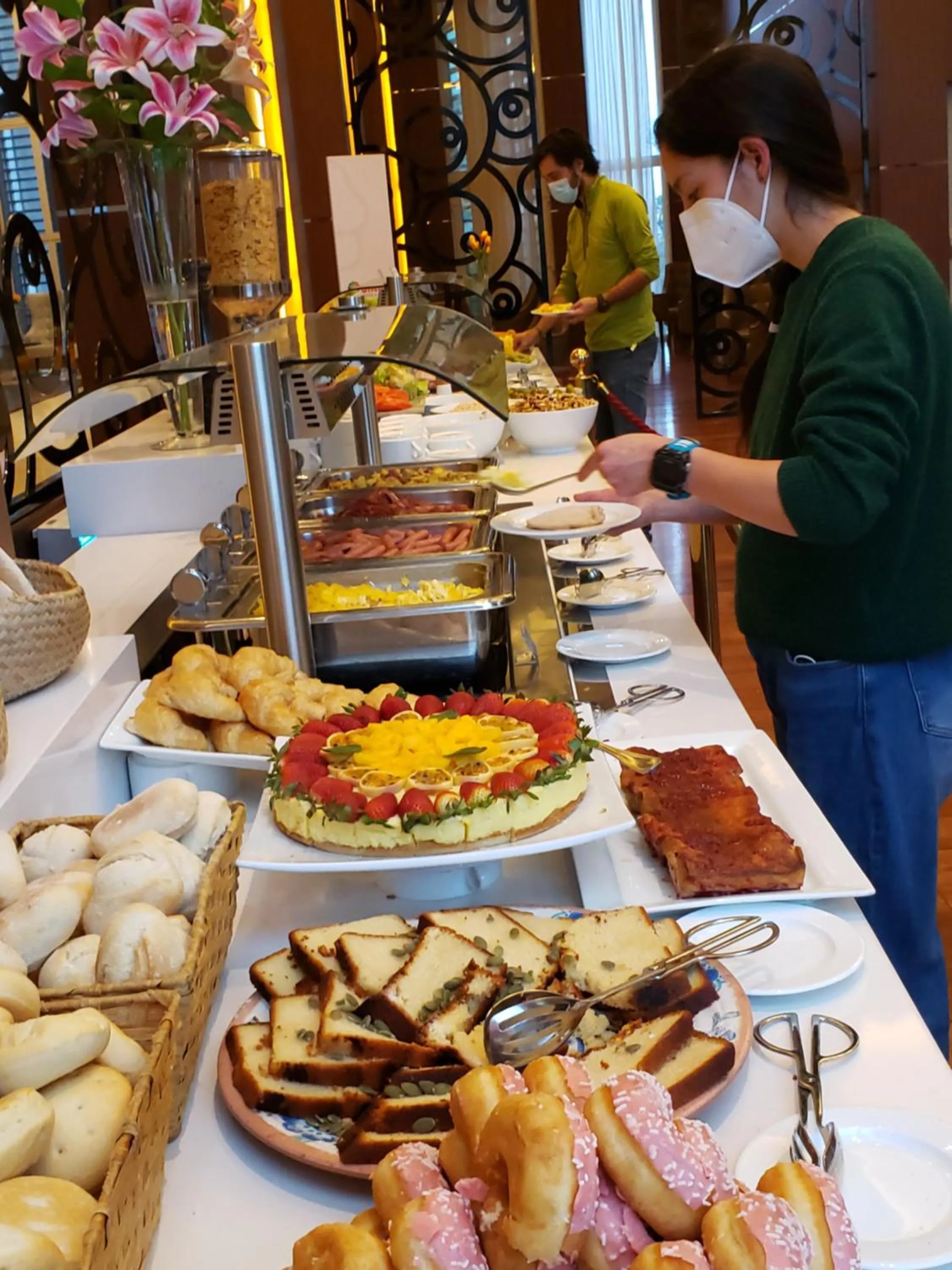 People in Antay Hotel & Spa