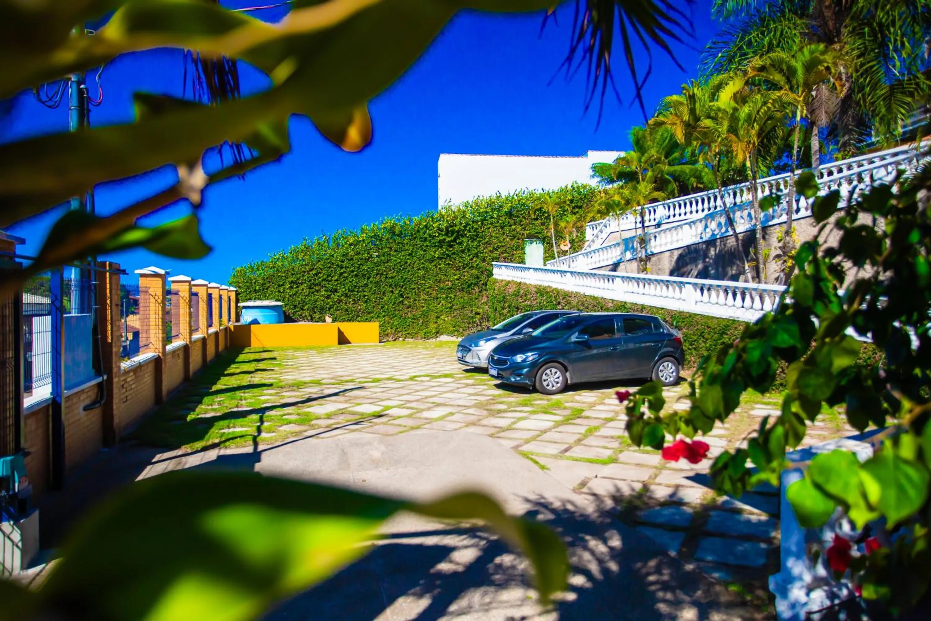 Parking in Pousada Timoneiro