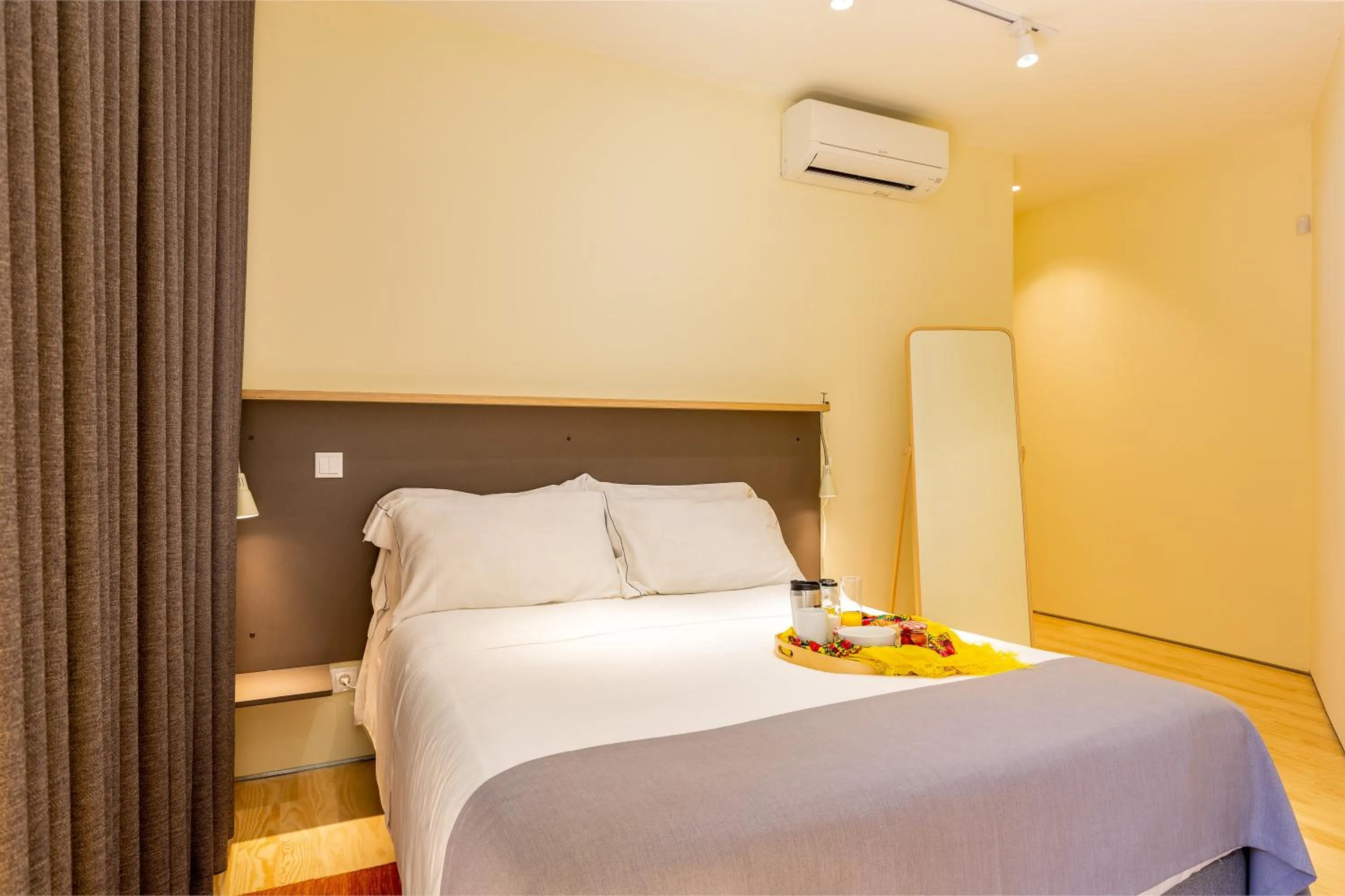 Bed in Feel Porto Codeçal Apartments