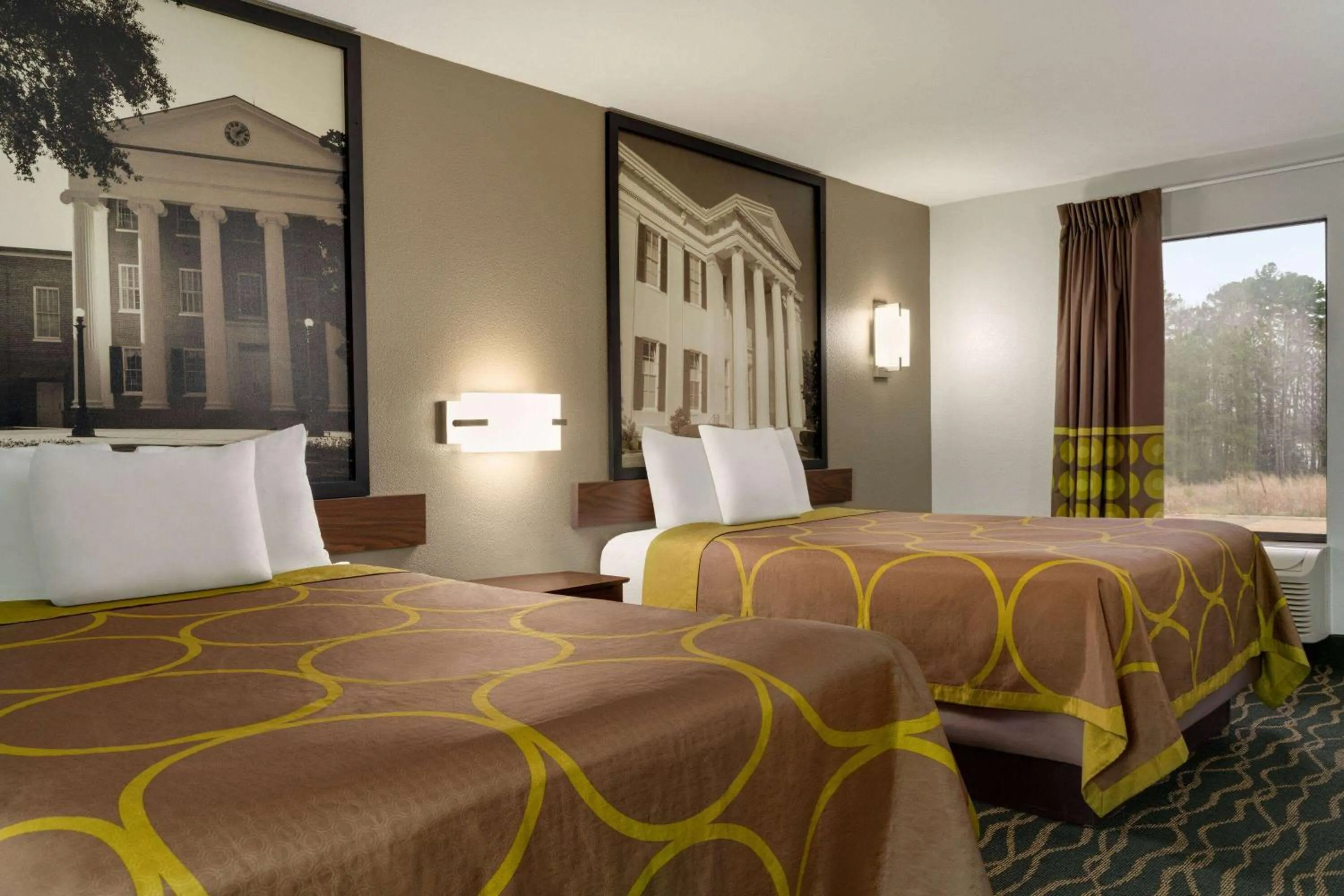 Photo of the whole room, Bed in Super 8 by Wyndham Pearl/Jackson/East