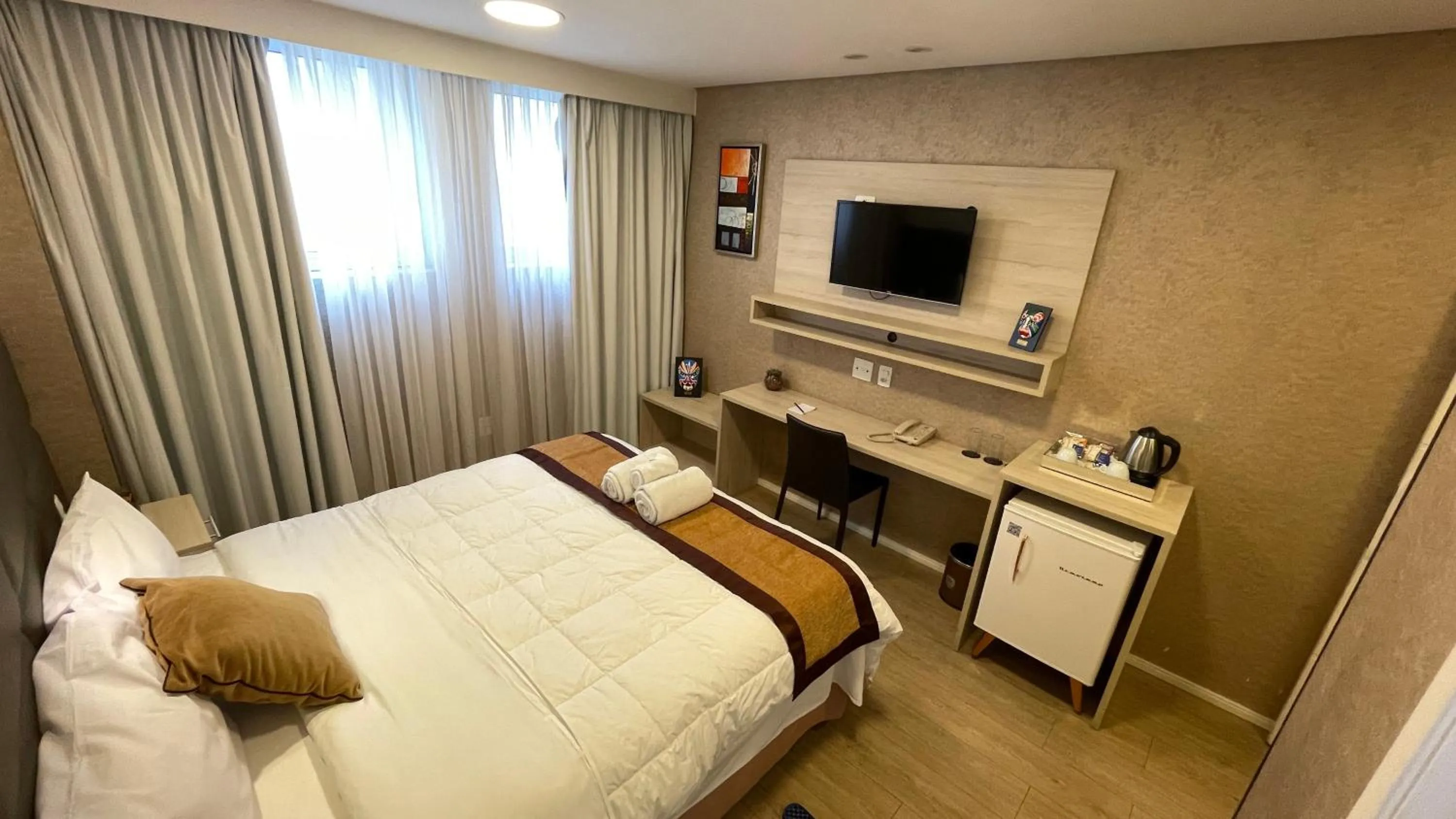 Bedroom, Bed in Hotel Global Grupos