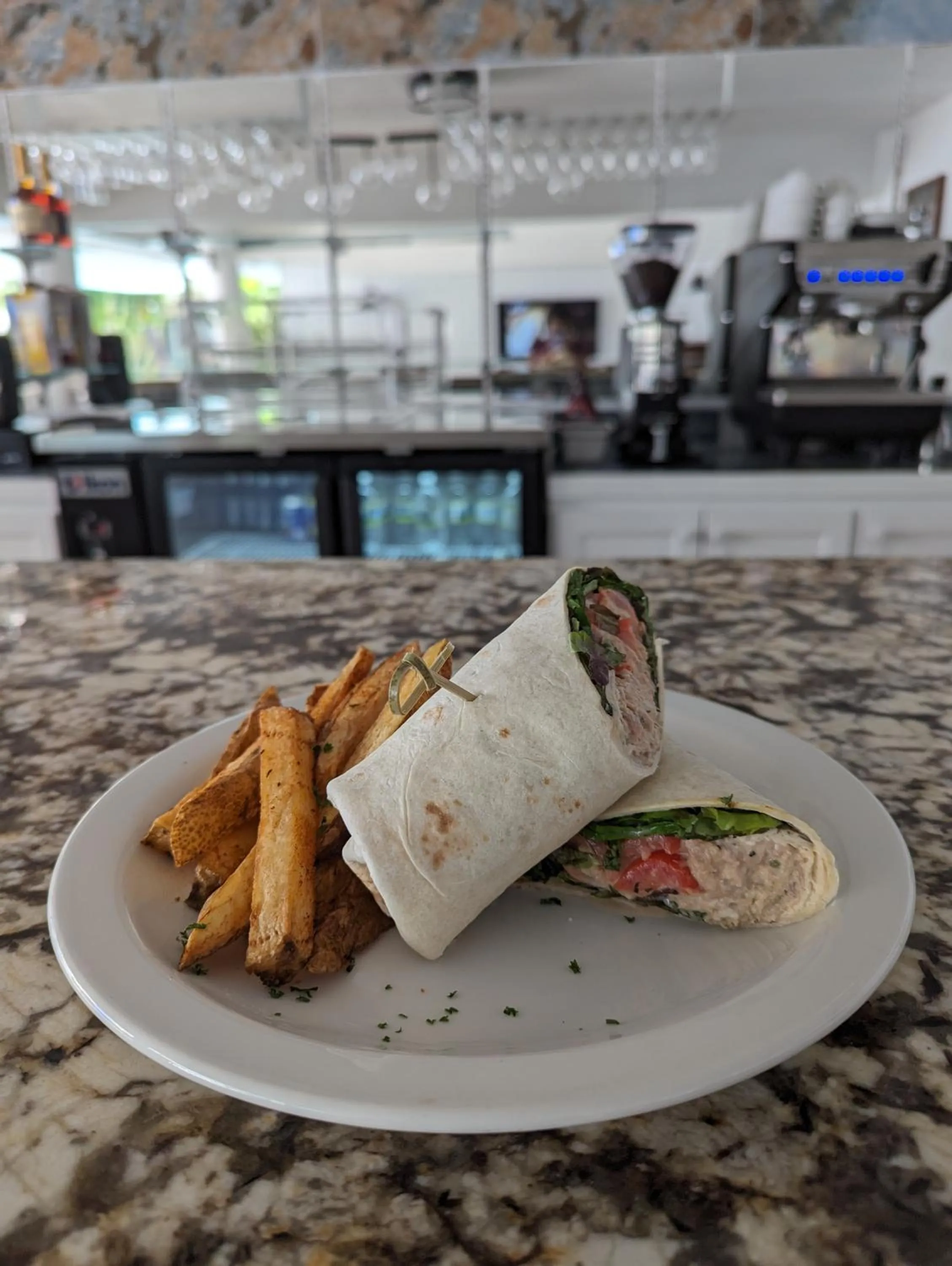 Restaurant/places to eat in Pirate's Inn