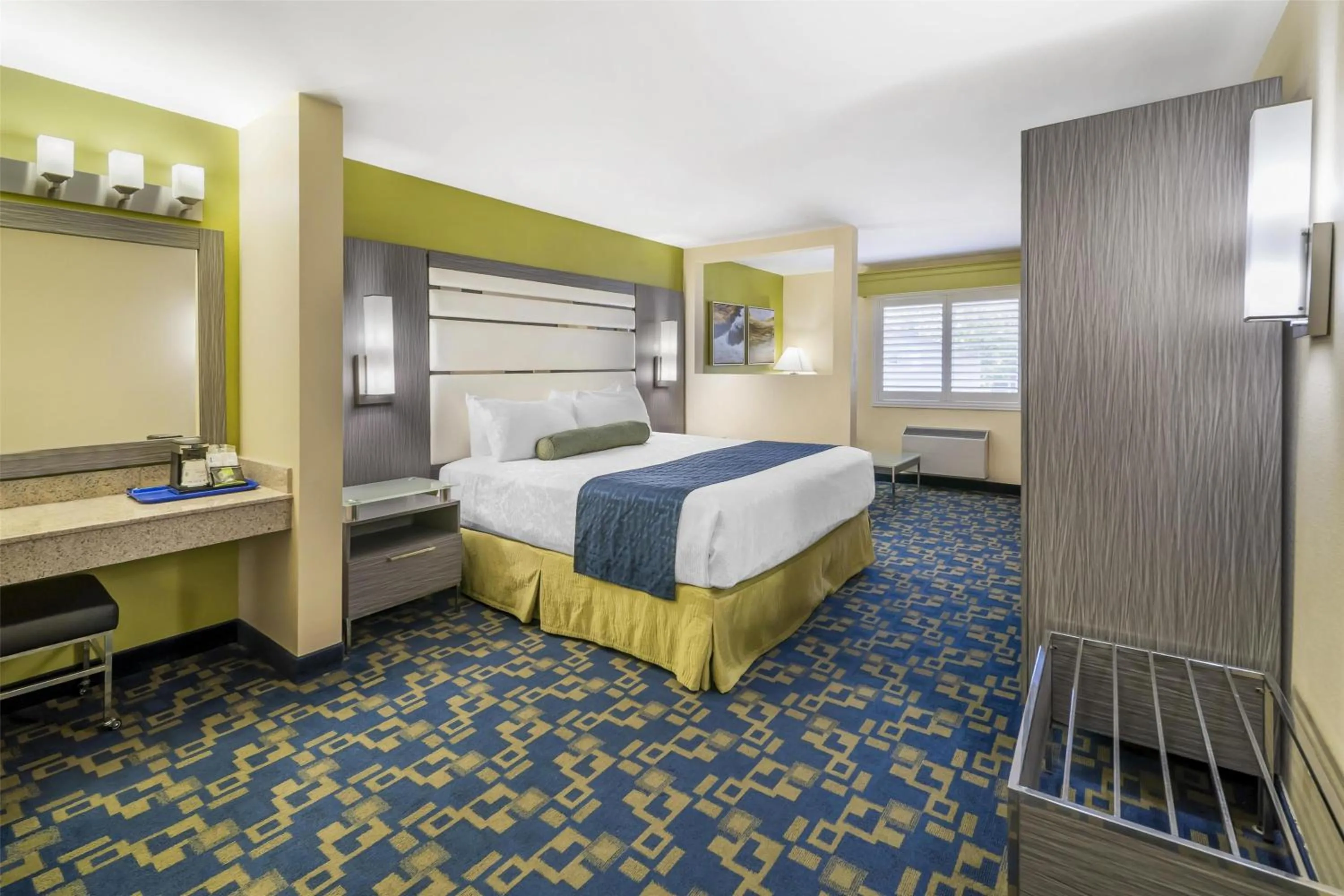 Bedroom, Bed in Best Western Antelope Inn & Suites