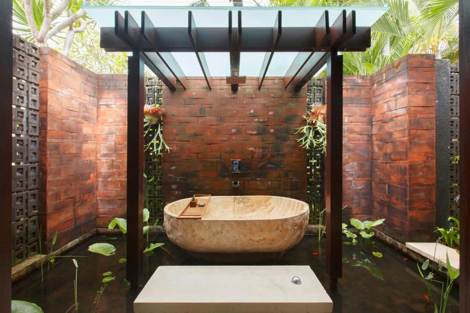 Bathroom in The Ungasan Clifftop Resort