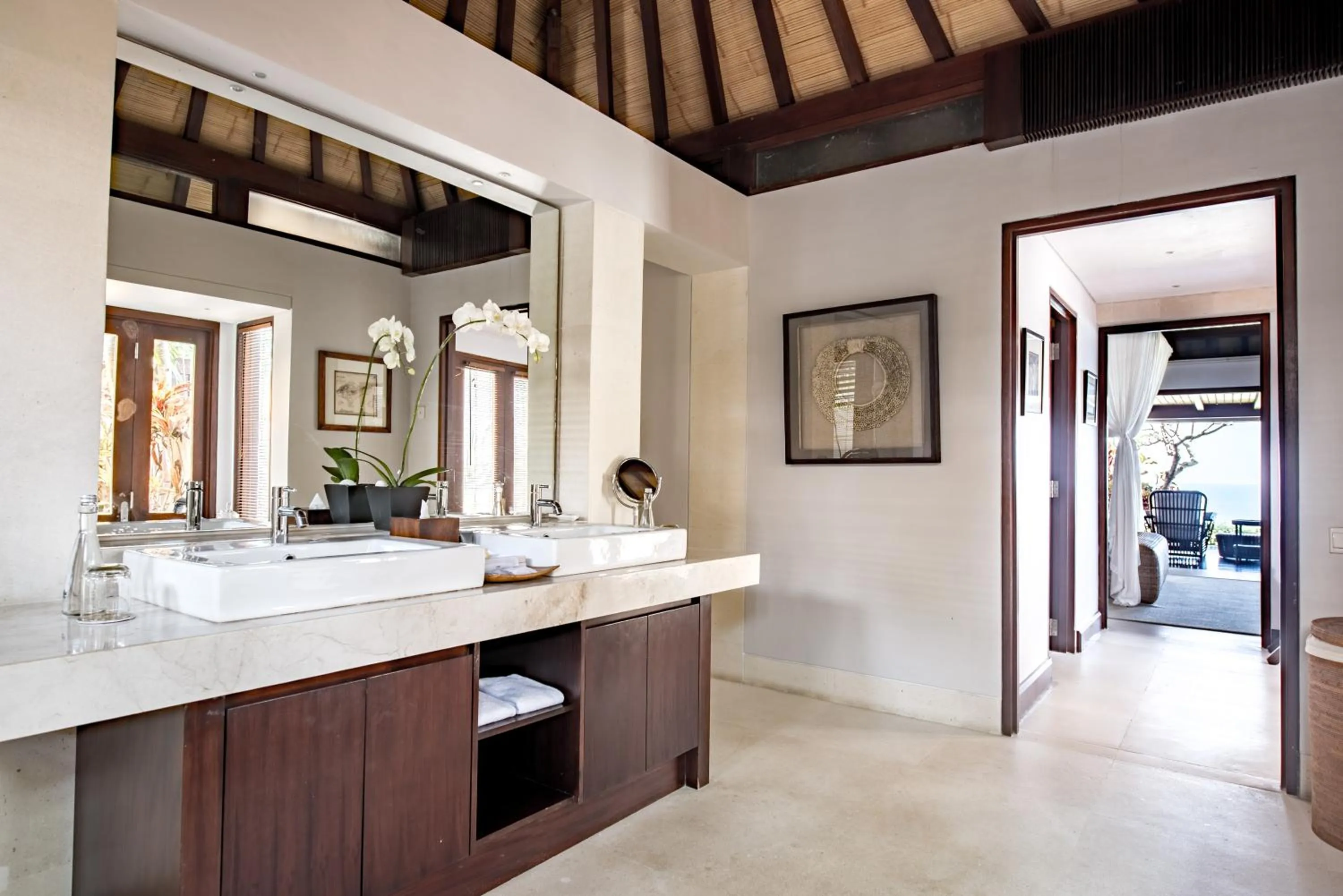 Bathroom in The Ungasan Clifftop Resort