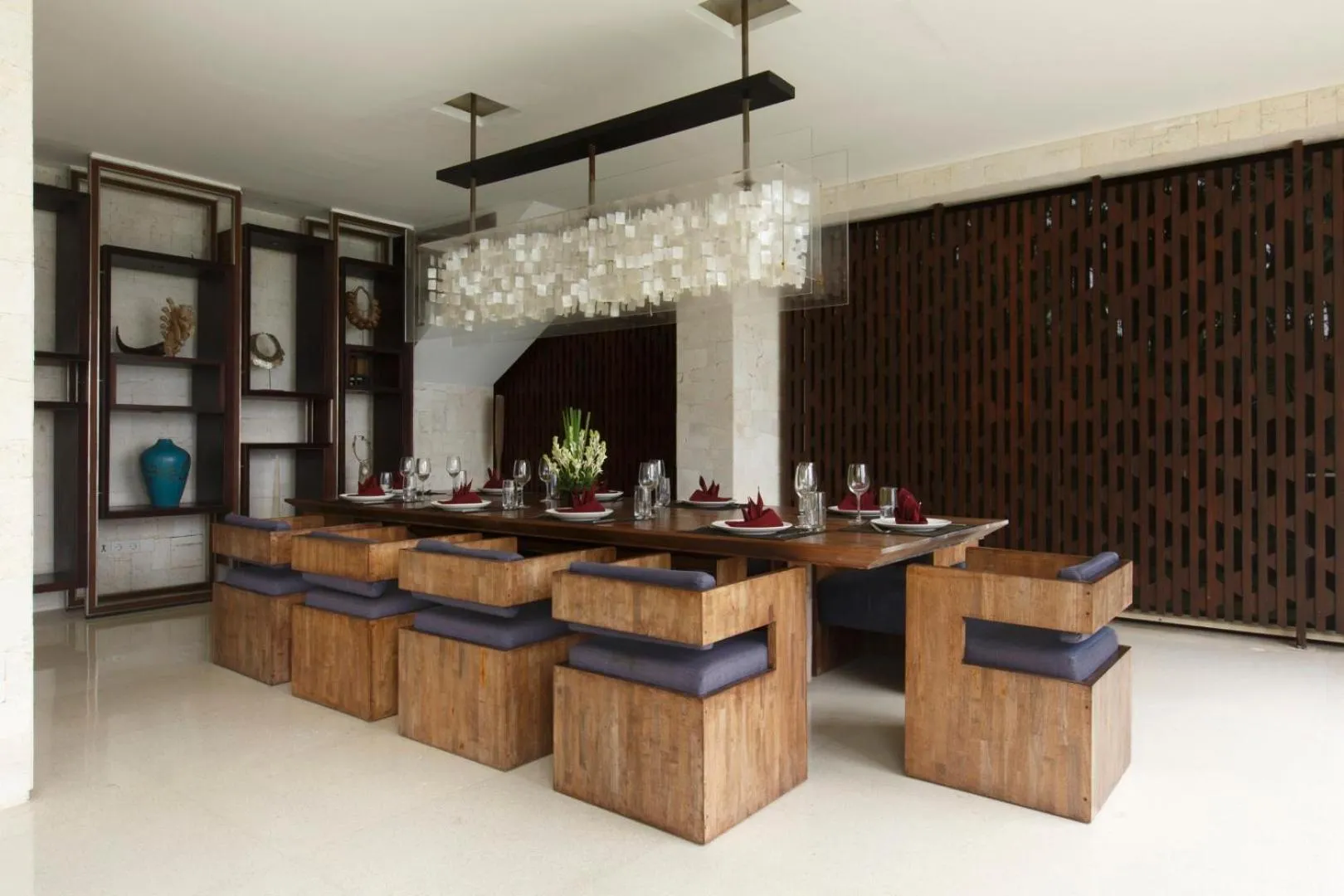 Dining area in The Ungasan Clifftop Resort