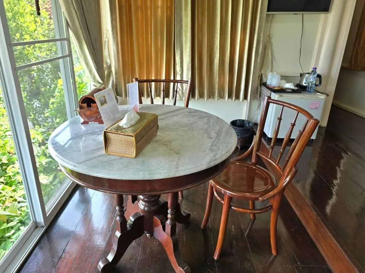 Ayutthaya Garden River Home