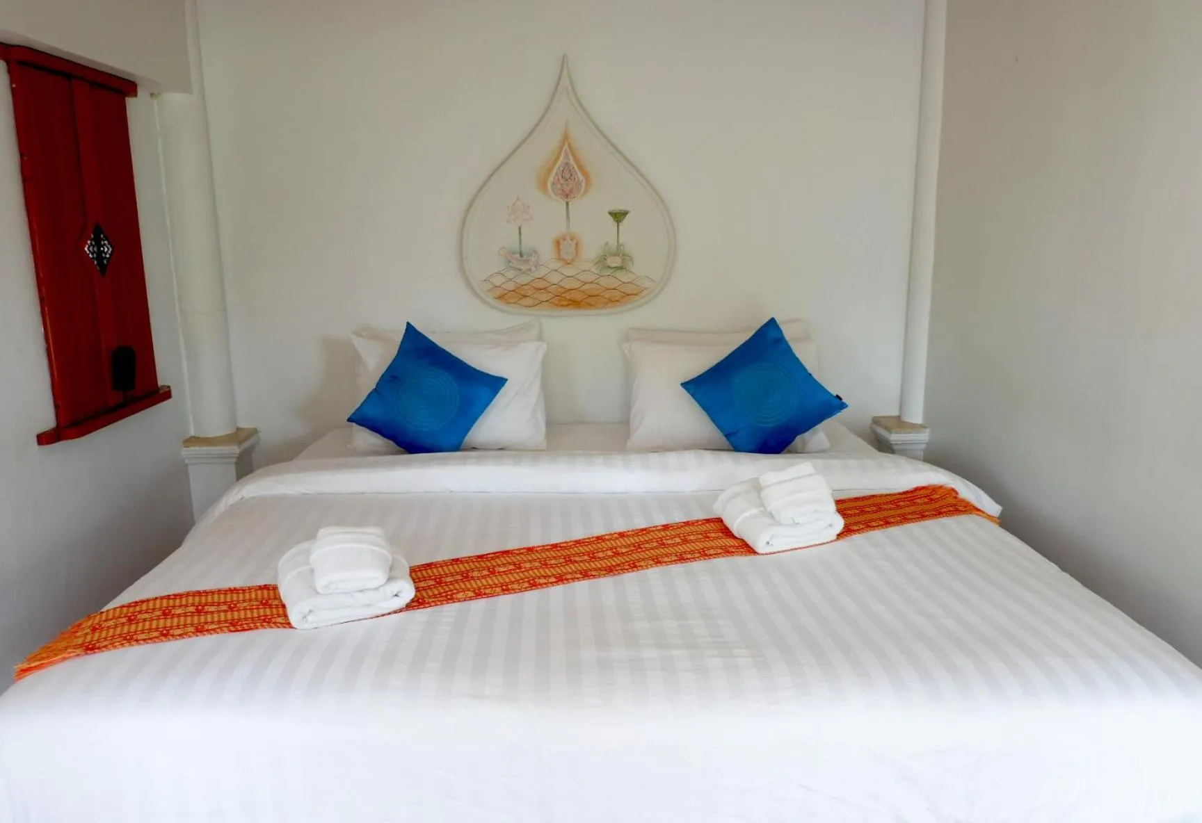Bed in Ayutthaya Garden River Home