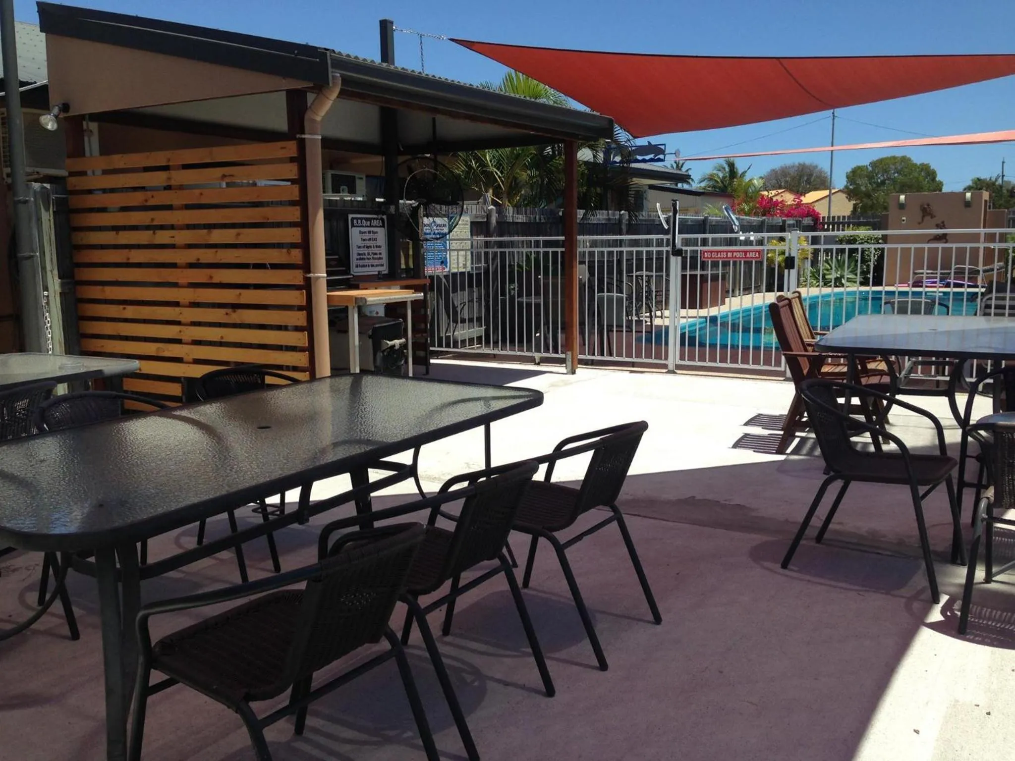 Communal lounge/ TV room in Bluewater Harbour Motel