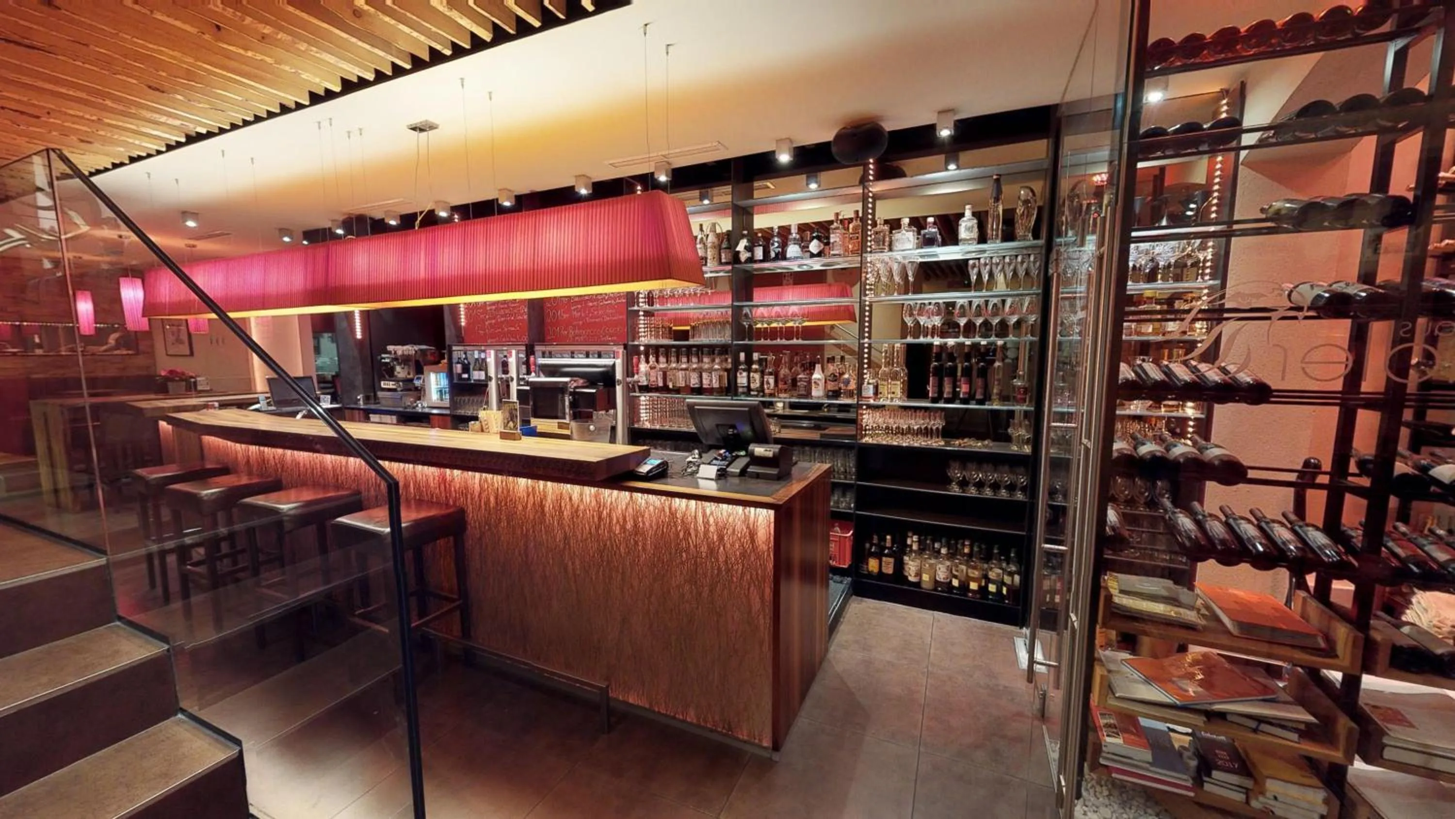 Restaurant/places to eat in Hotel Adler