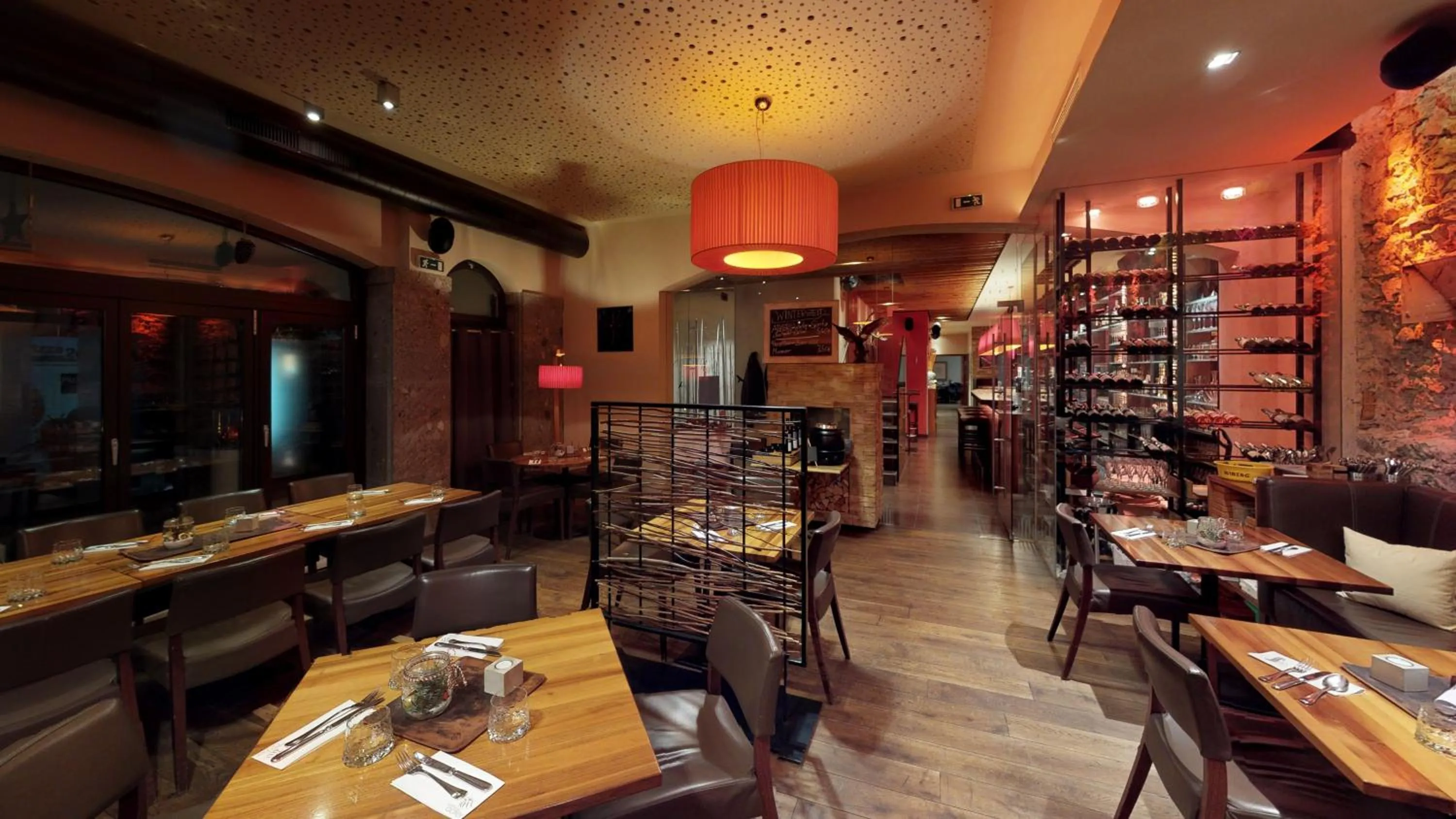 Restaurant/places to eat in Hotel Adler