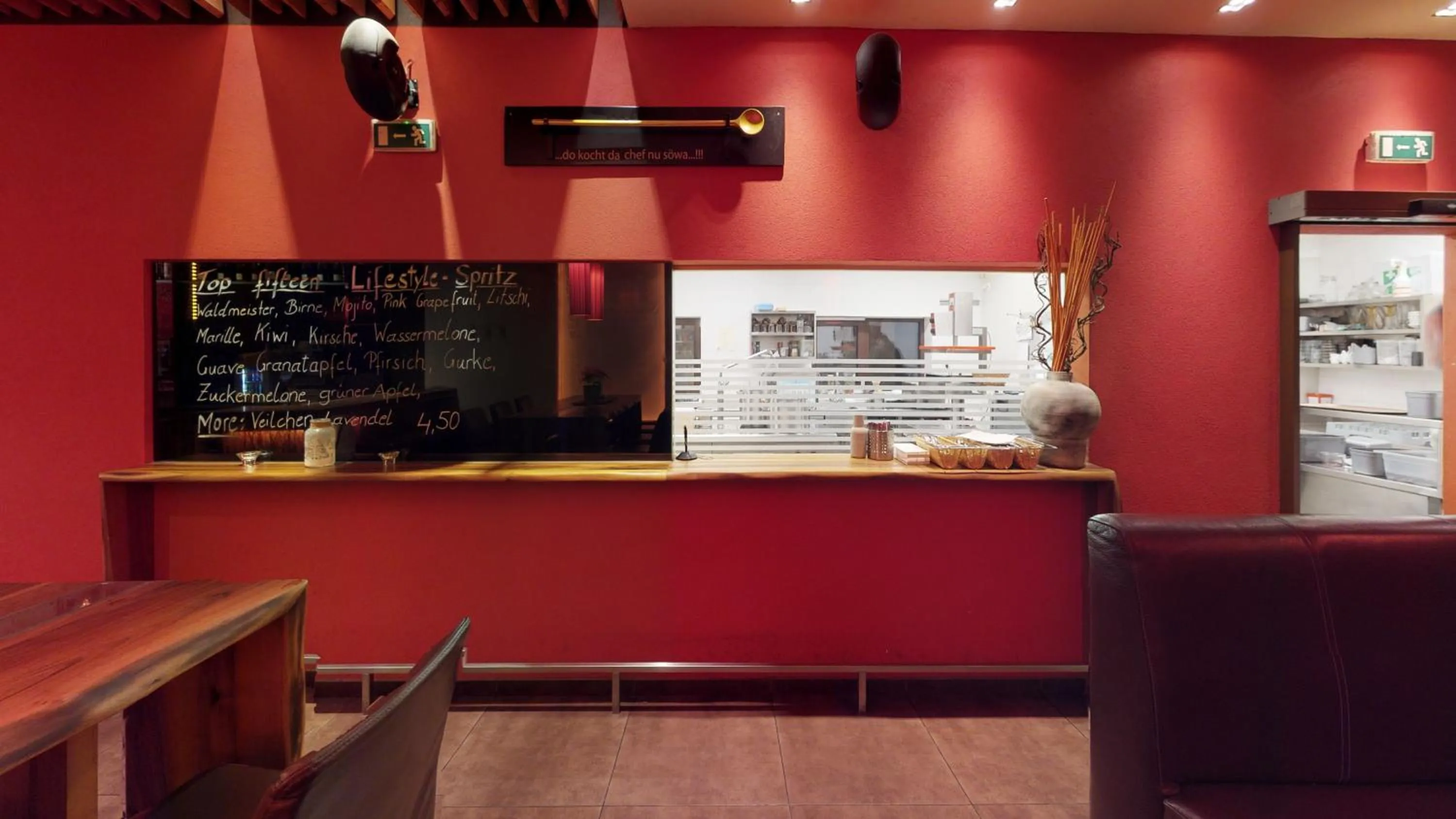 Restaurant/places to eat in Hotel Adler