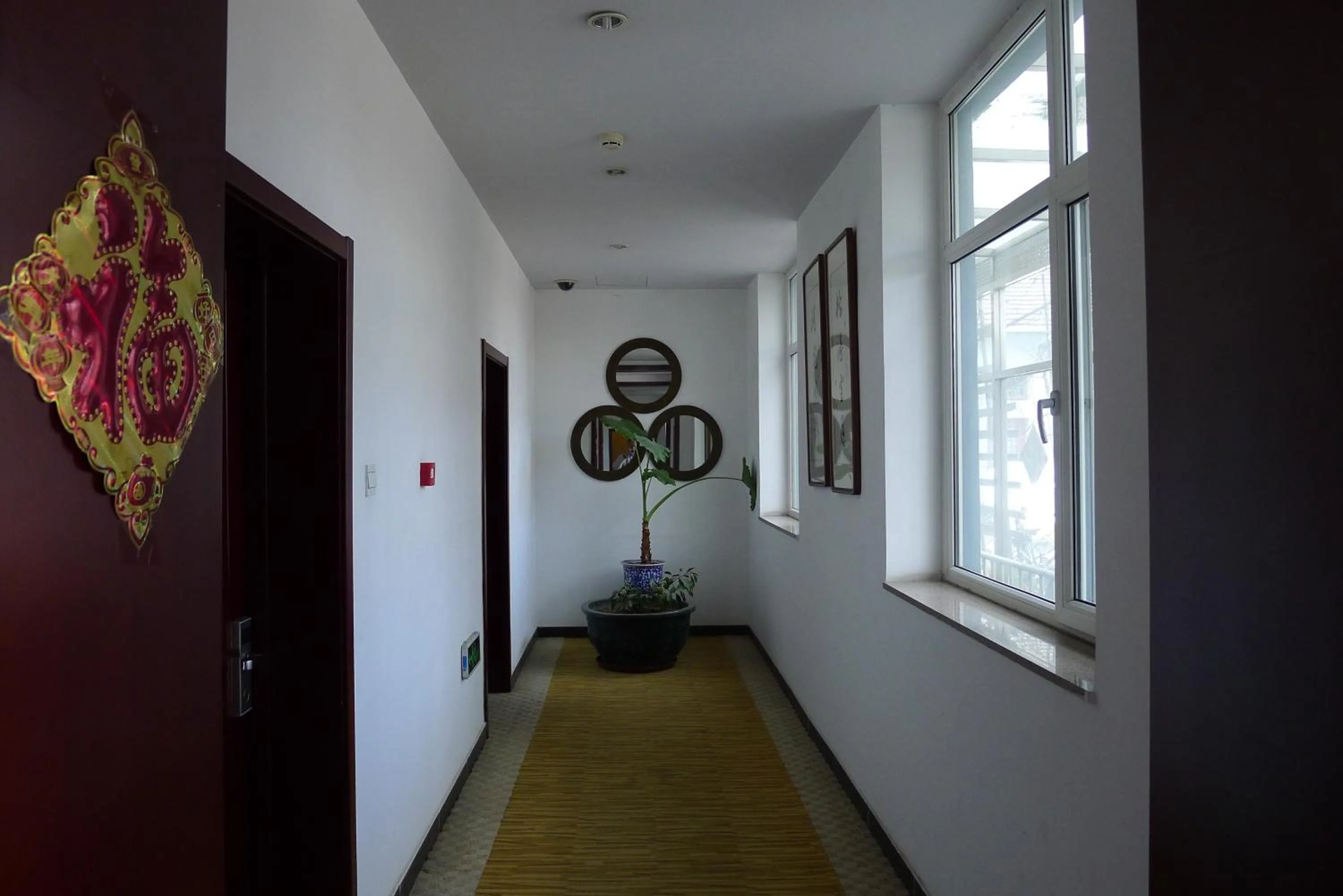 Decorative detail in Ming Courtyard