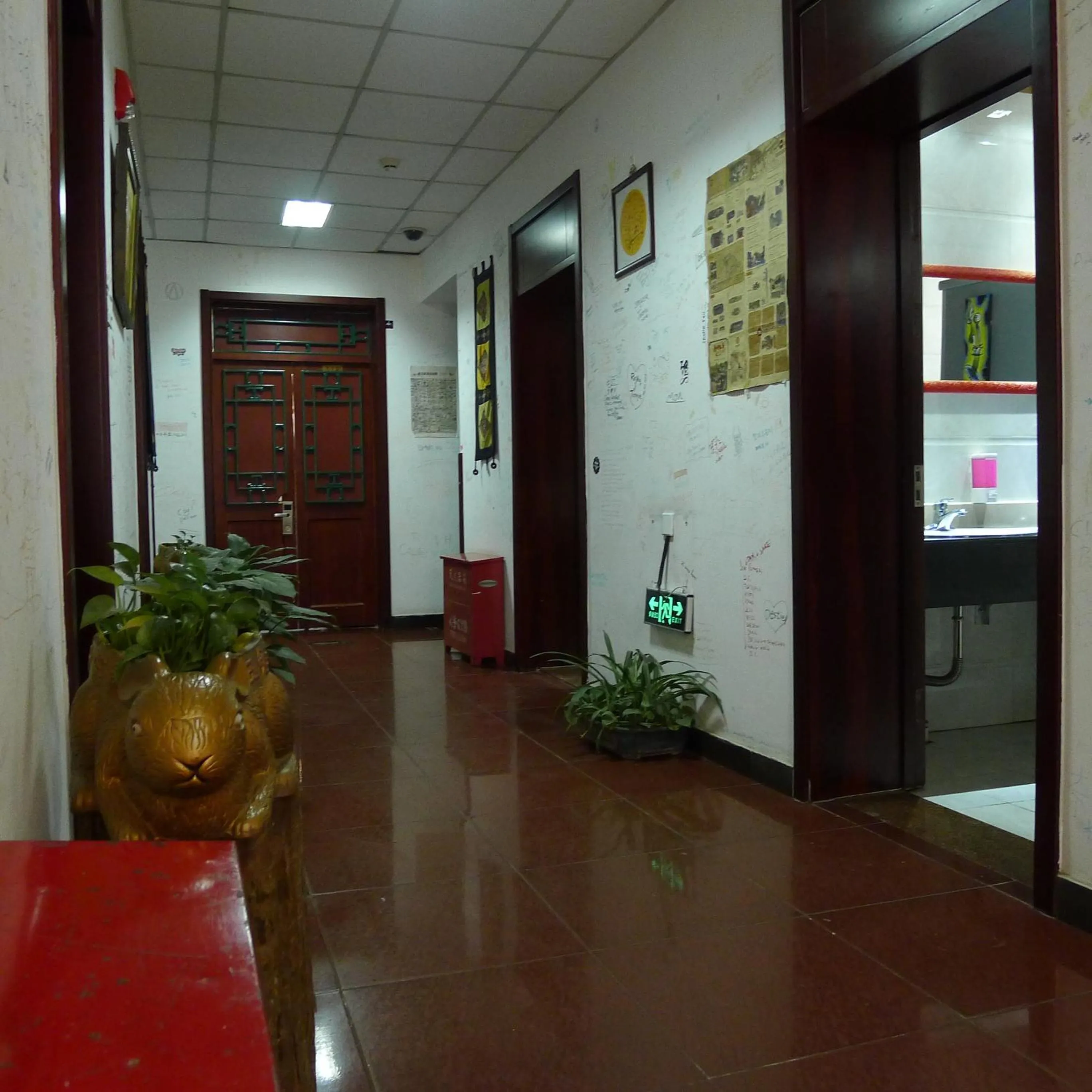 Decorative detail, Lobby/Reception in Ming Courtyard