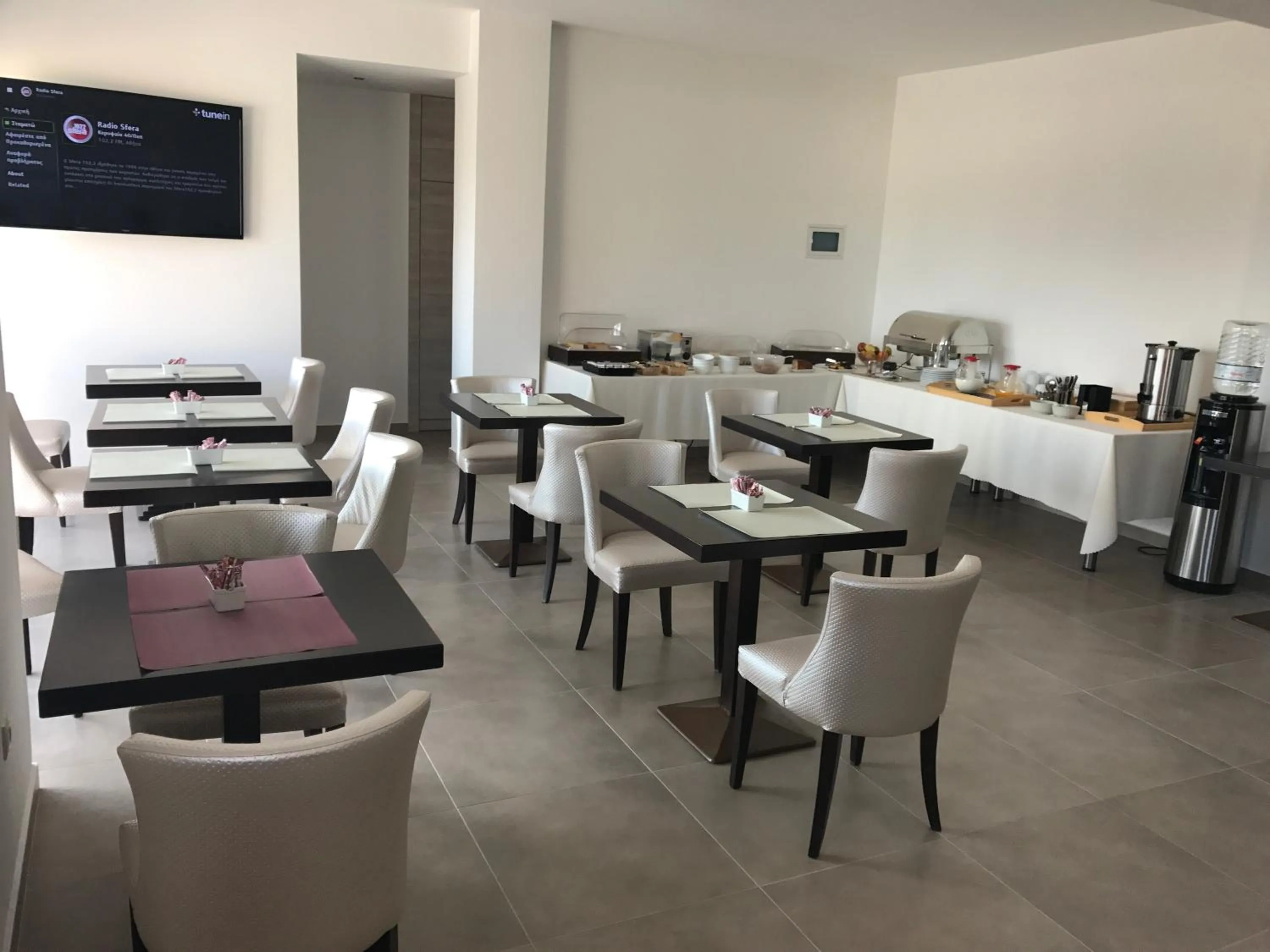 Buffet breakfast in Aenaon Rooms