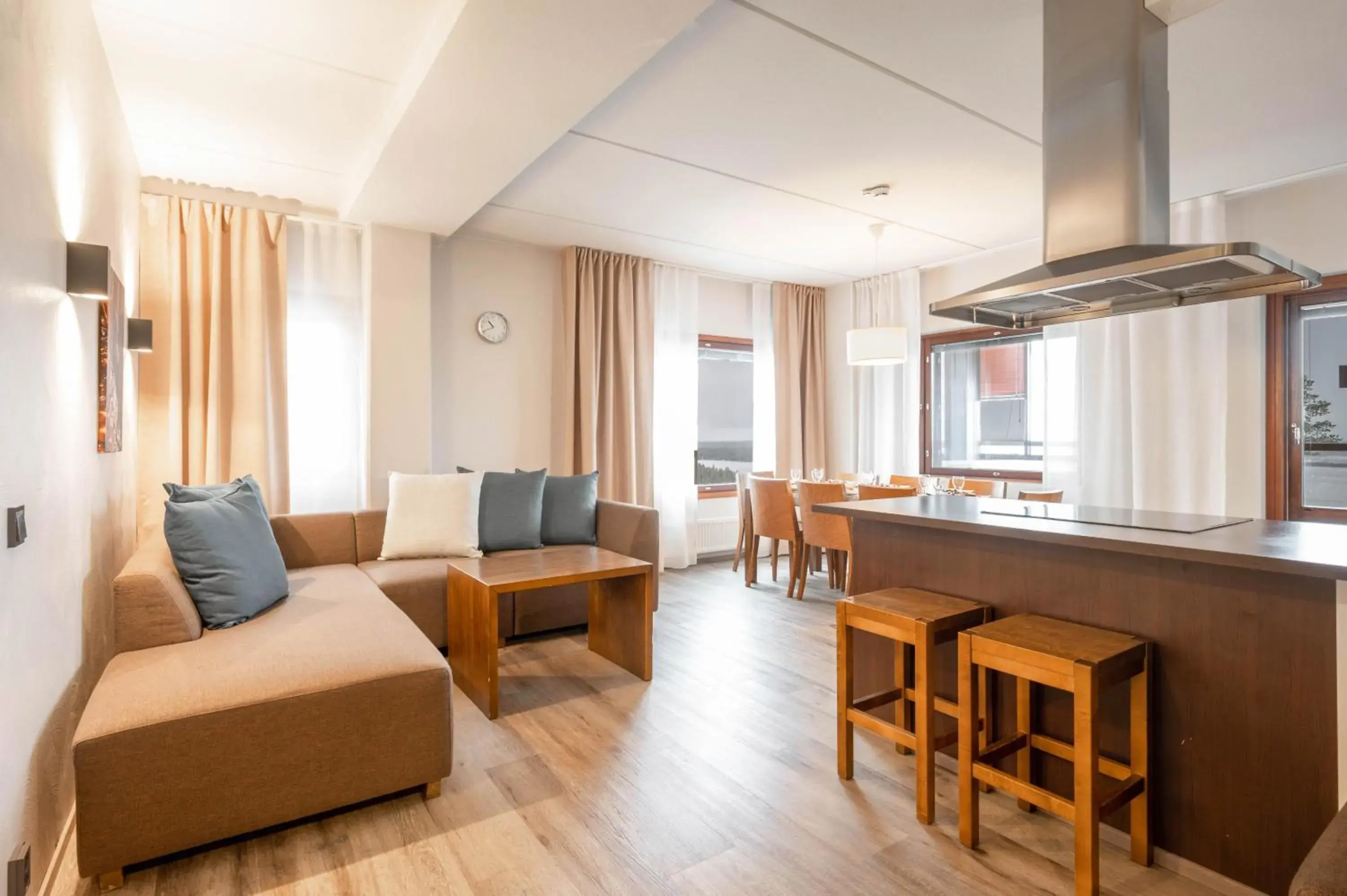 Three-Bedroom Apartment Jacuzzi in Ski-Inn RukaVillage Three-Bedroom Apartment Jacuzzi in Ski-Inn RukaVillage