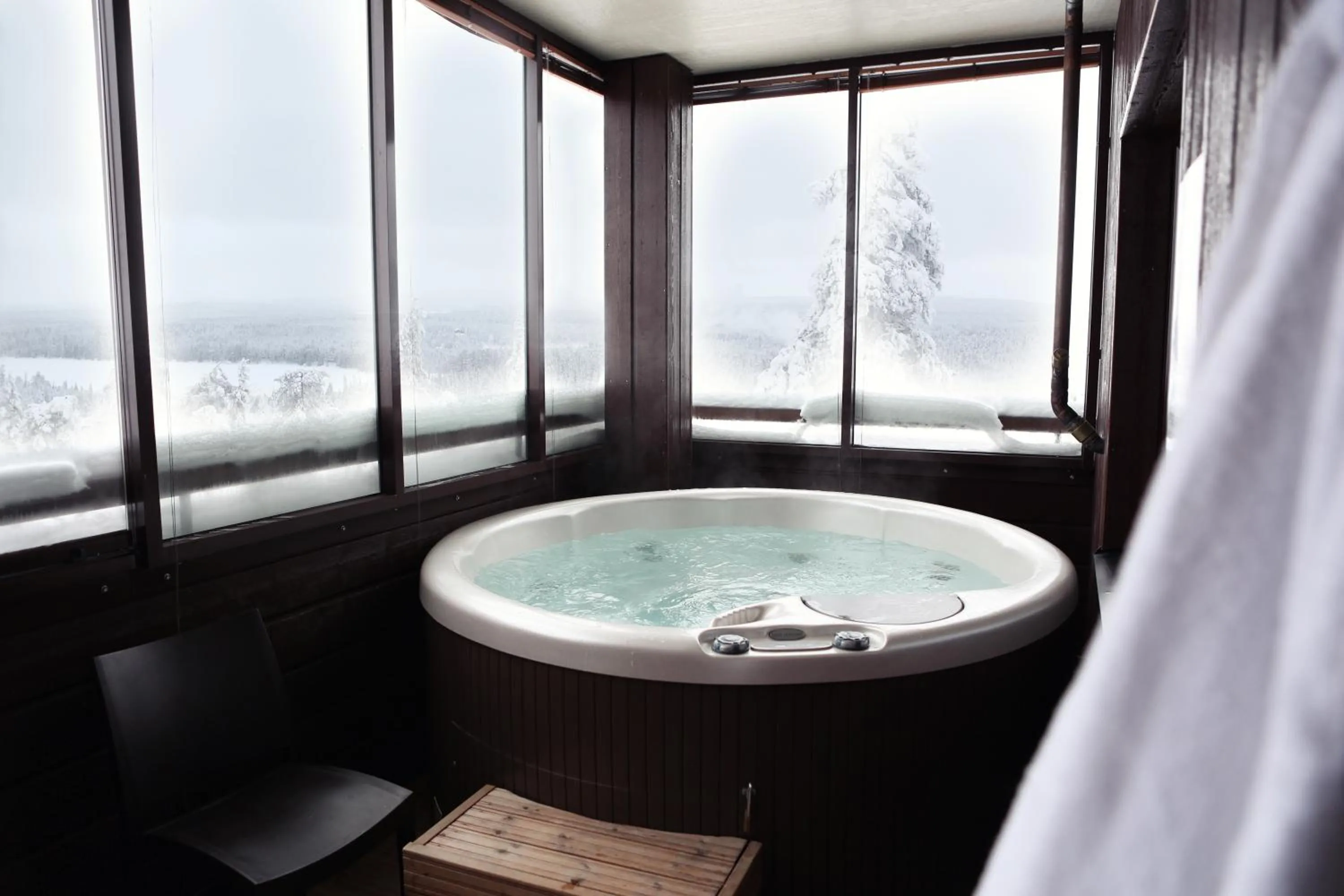 Hot Tub in Ski-Inn RukaVillage